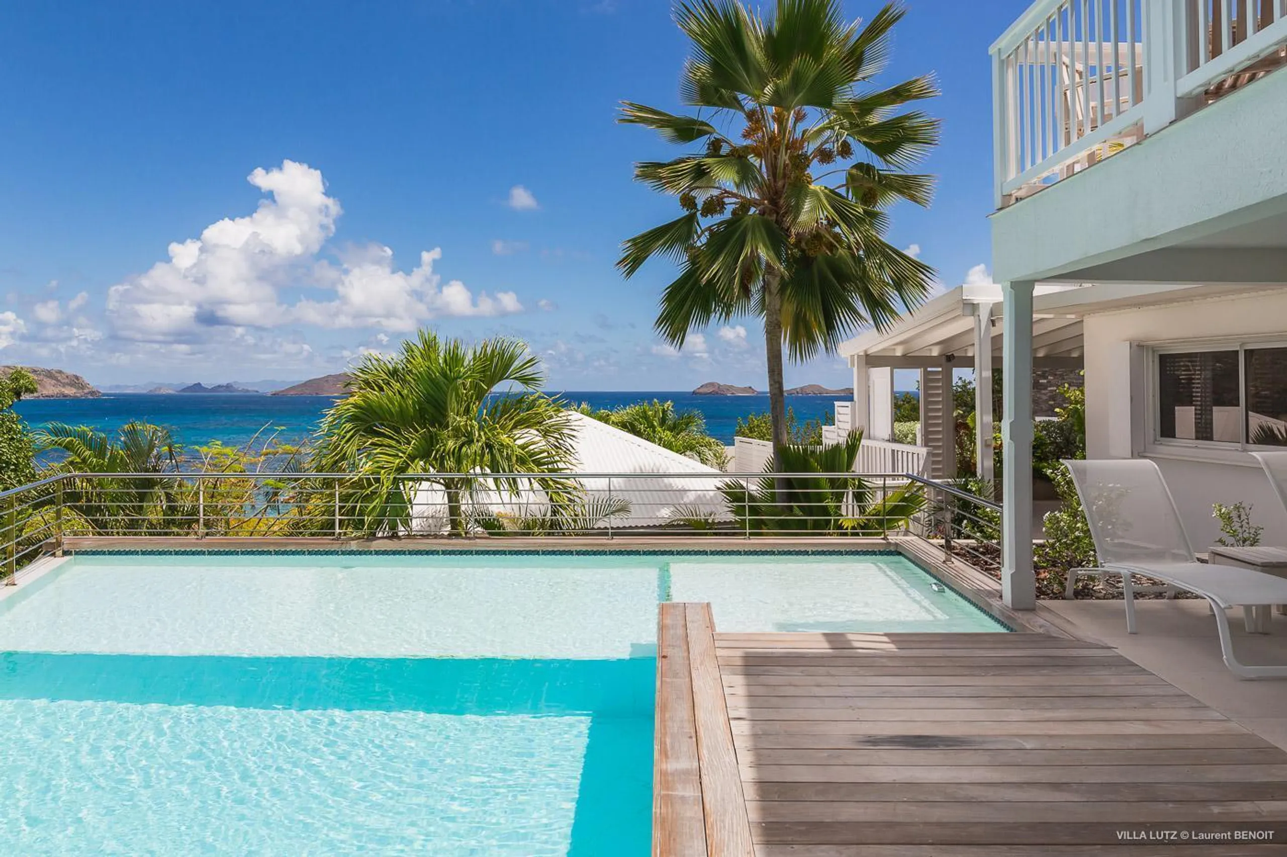 Luxurious Lorient Estate with Private Pool and Ocean Views, Lorient