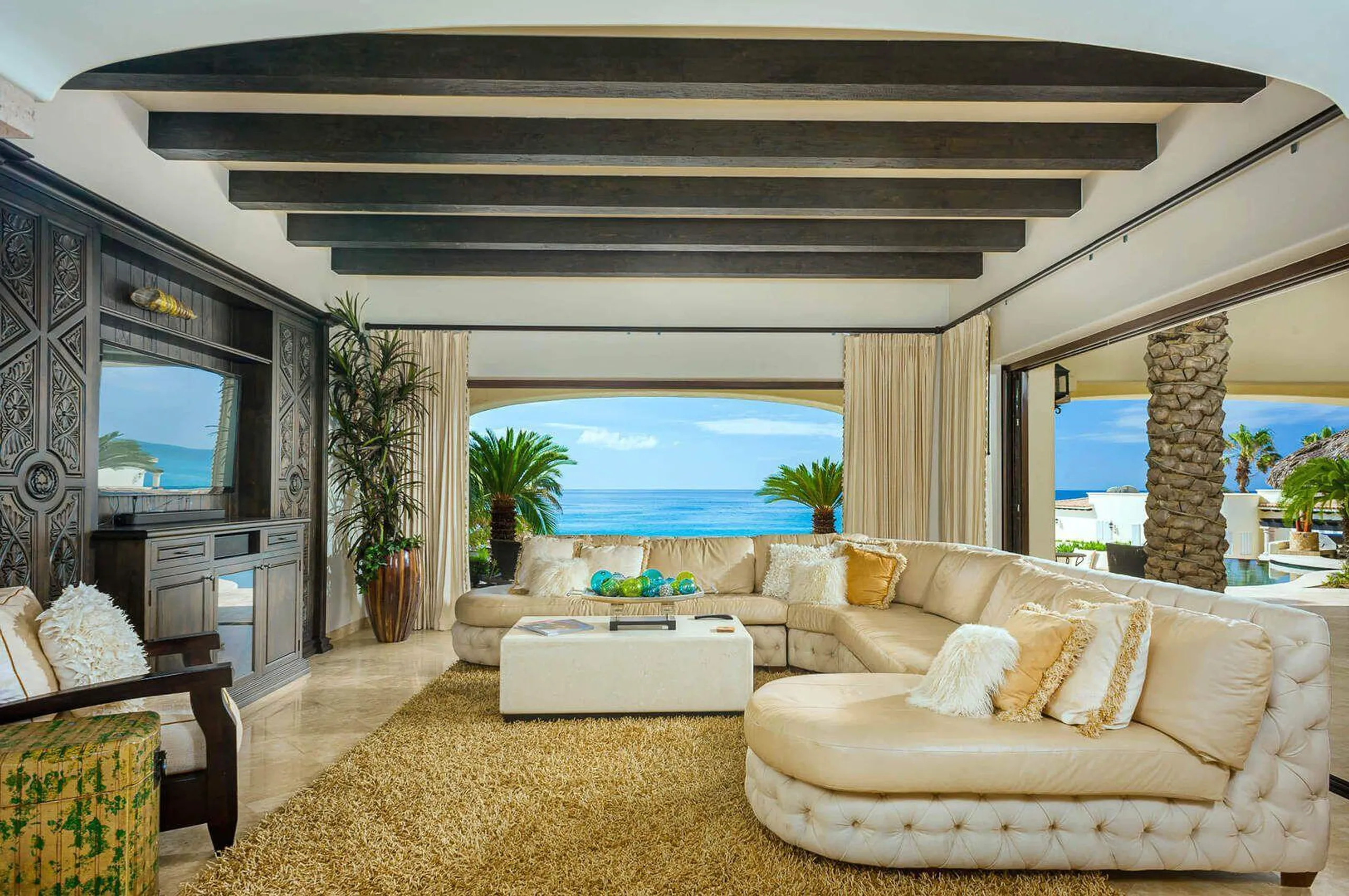 Gorgeous Infinity Pool with Fire Pit in El Encanto — photograph 4