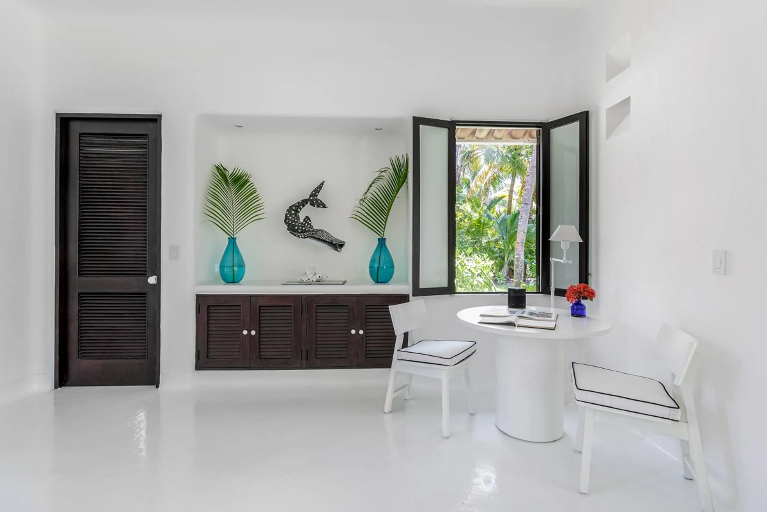 First Class Villa with Pool and  Panoramic Beach Views — photograph 12