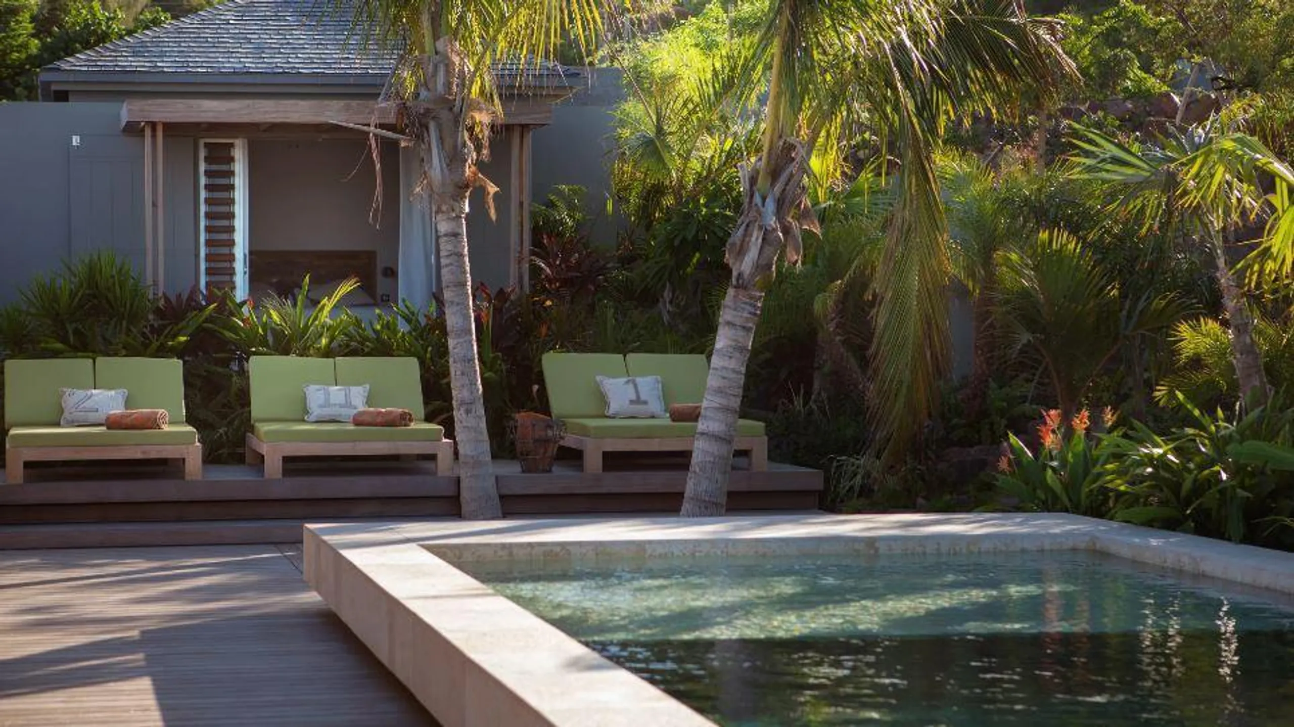 Tropical Villa with Private Pool Lagoon Views in Marigot, St-Barths — photograph 12