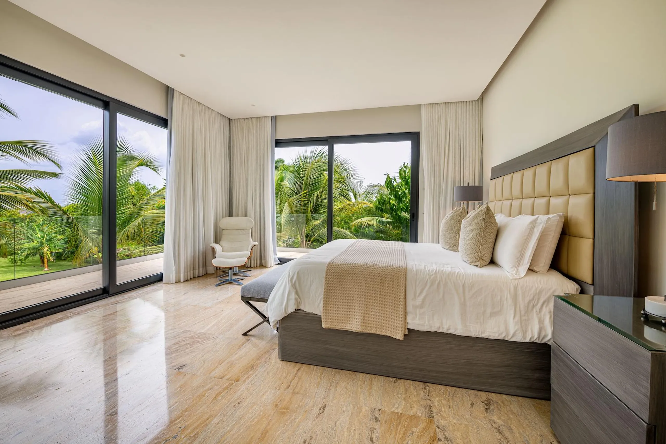 Opulent Charm in Río Arriba with Private Pool and Caribbean Views — photograph 11