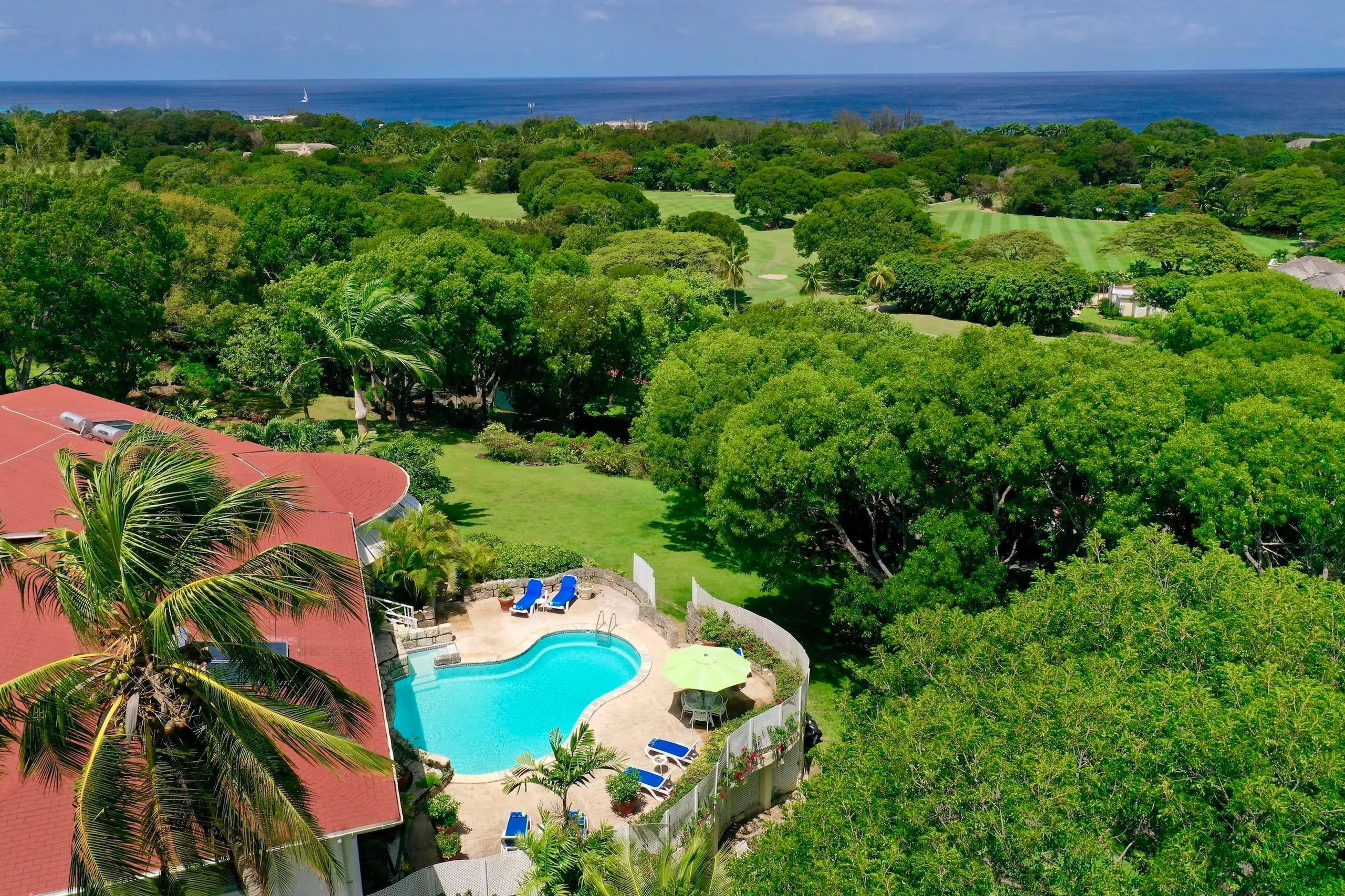 Sandy Lane's Colonial Styled Villa with Beach and Golf Course Access — photograph 8