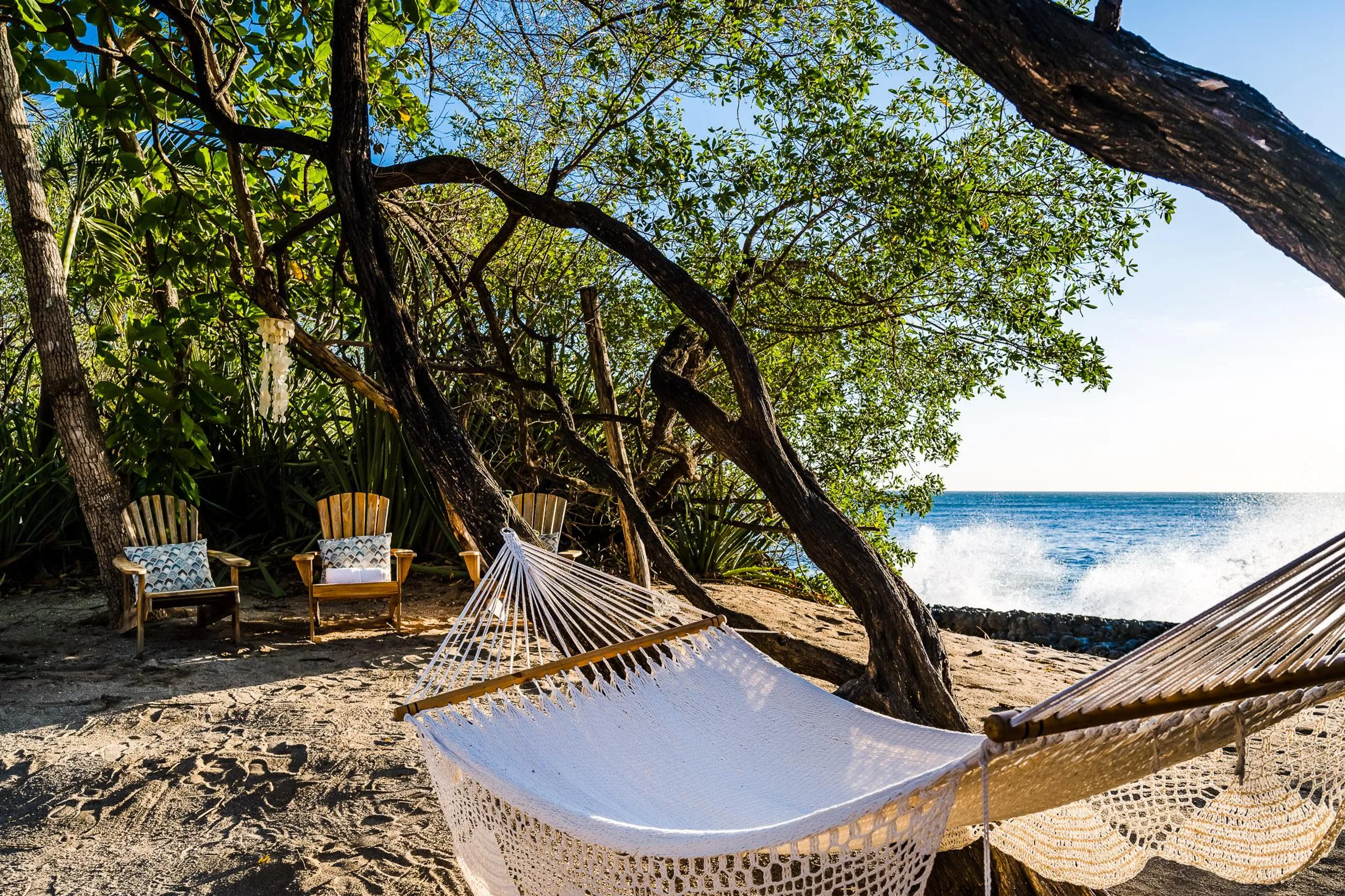 Plentiful Playa Longosta Villa with Private Pool and Walks to Beach — photograph 9