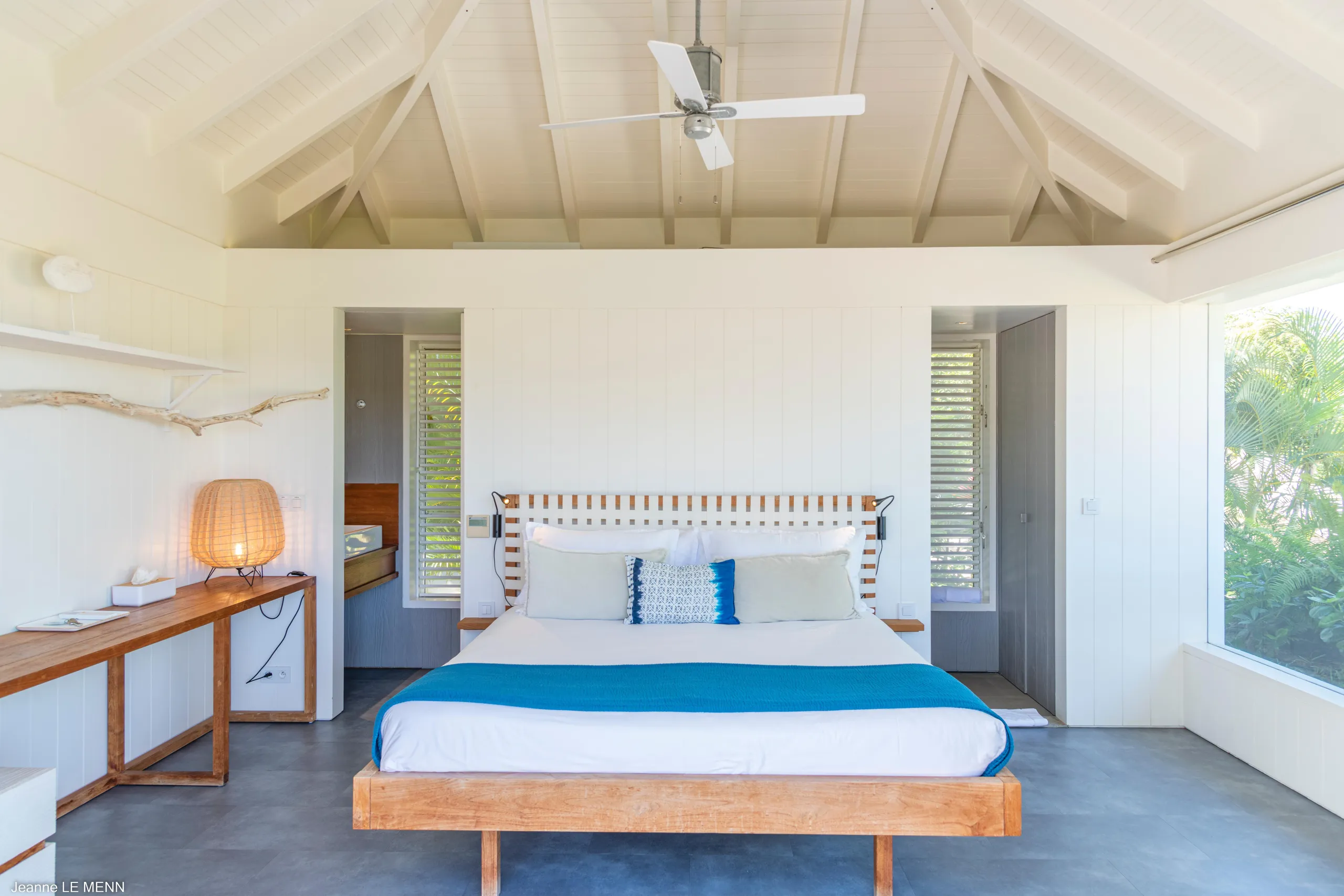 Exquisite Seaview Villa with Private Pool and Zen Garden — photograph 11