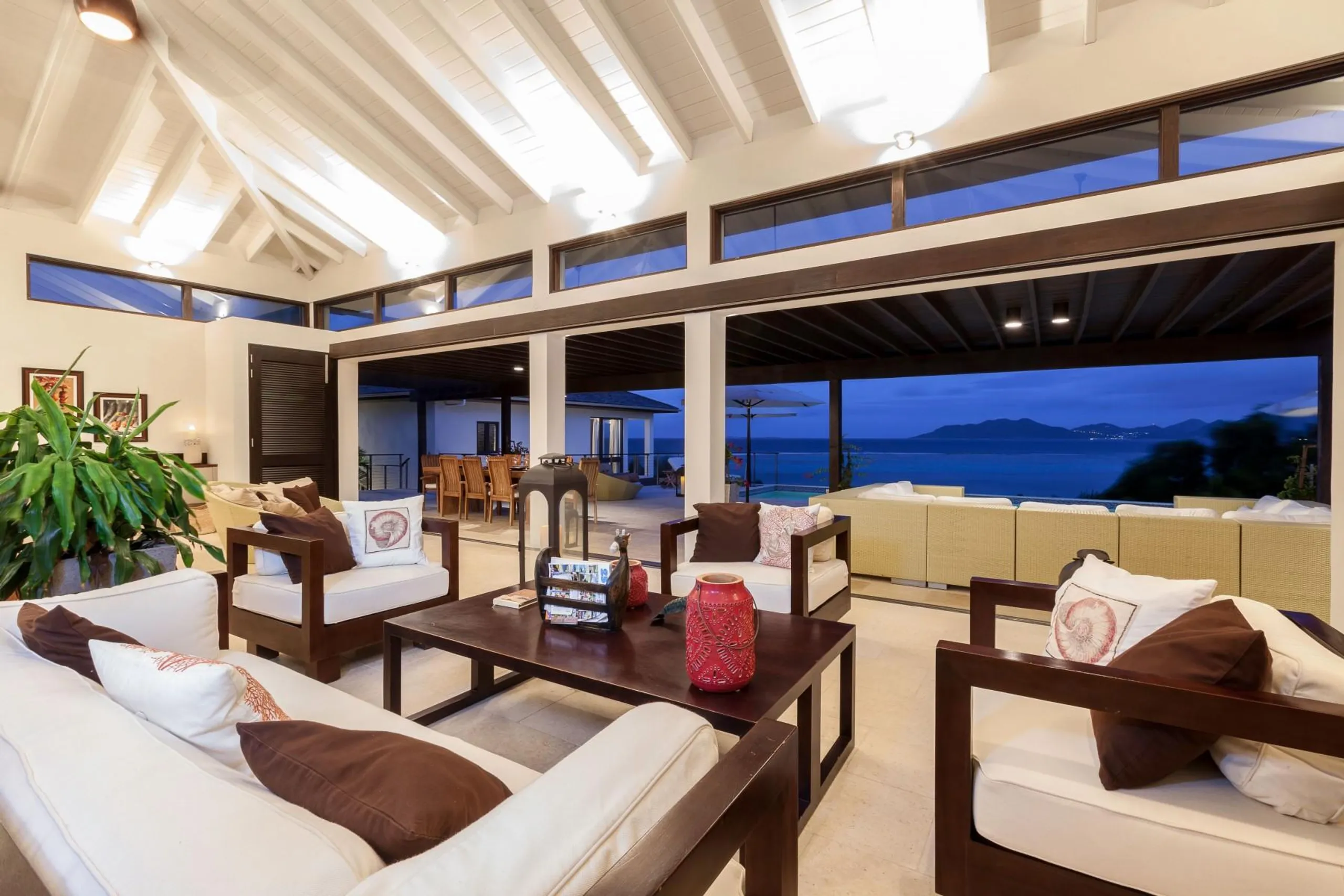 Pocket Listing: Serene Little Harbour Villa with Pool Views — photograph 5