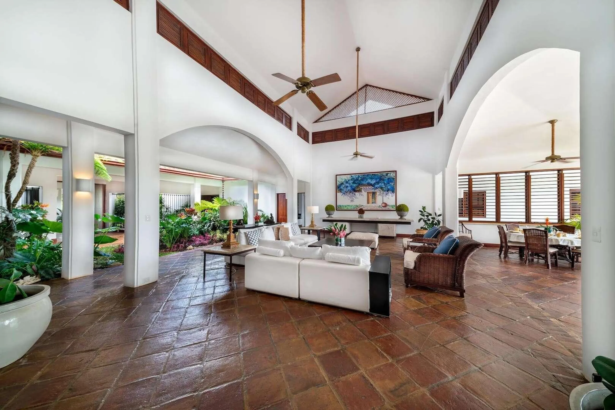 Casa de Campo's Caribbean Styled Villa with La Romana Country Club Golf Course View — photograph 11