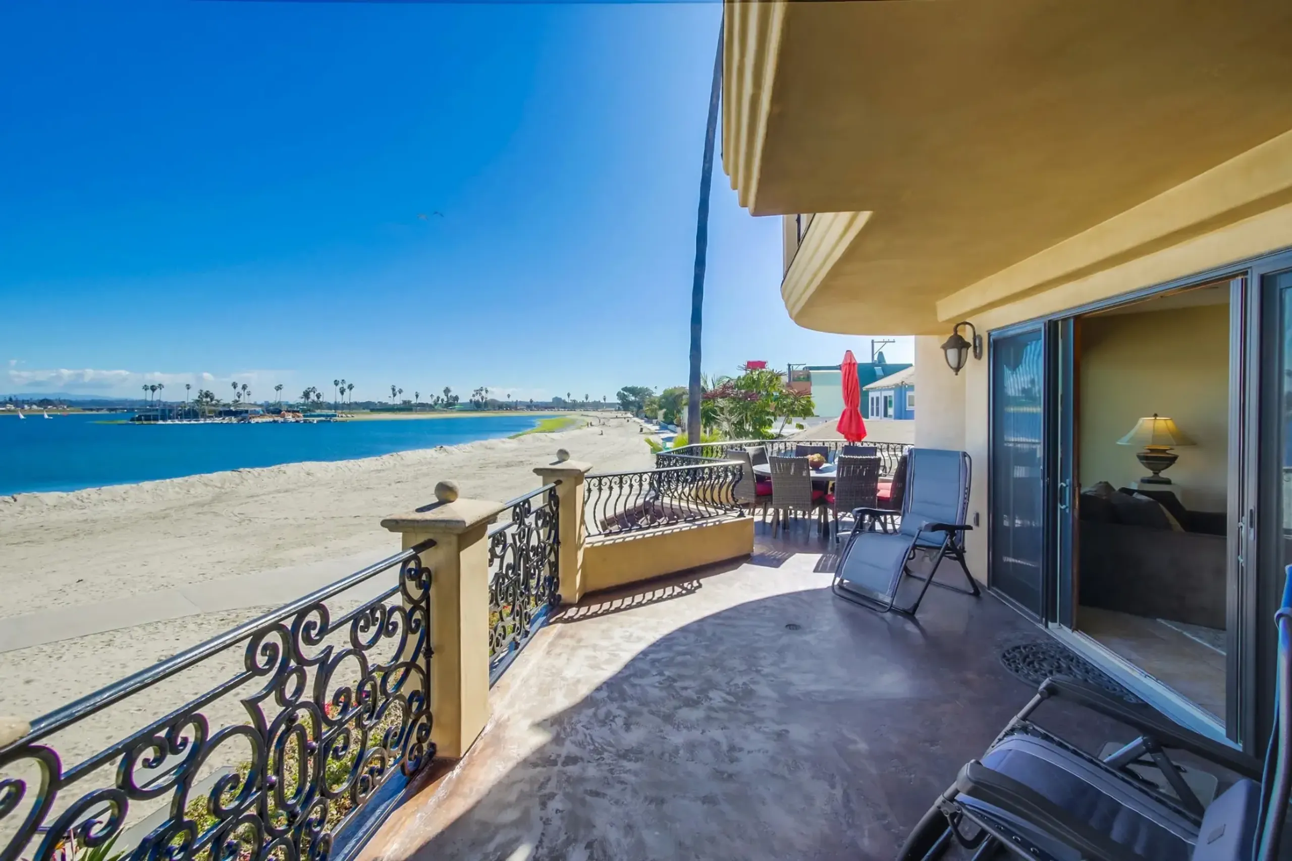 Resplendent Bay View Retreat with Walks to Beach, San Diego