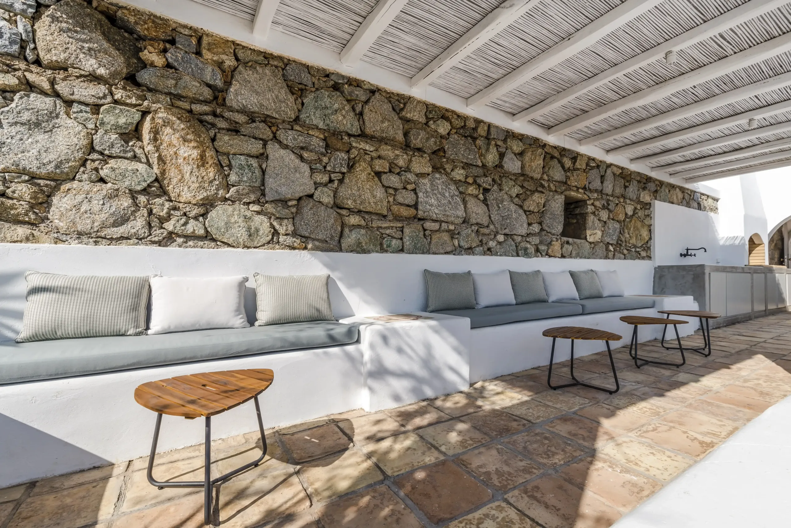 Spectacular Hillside Villa with Private Pool and Sea Views from — photograph 3