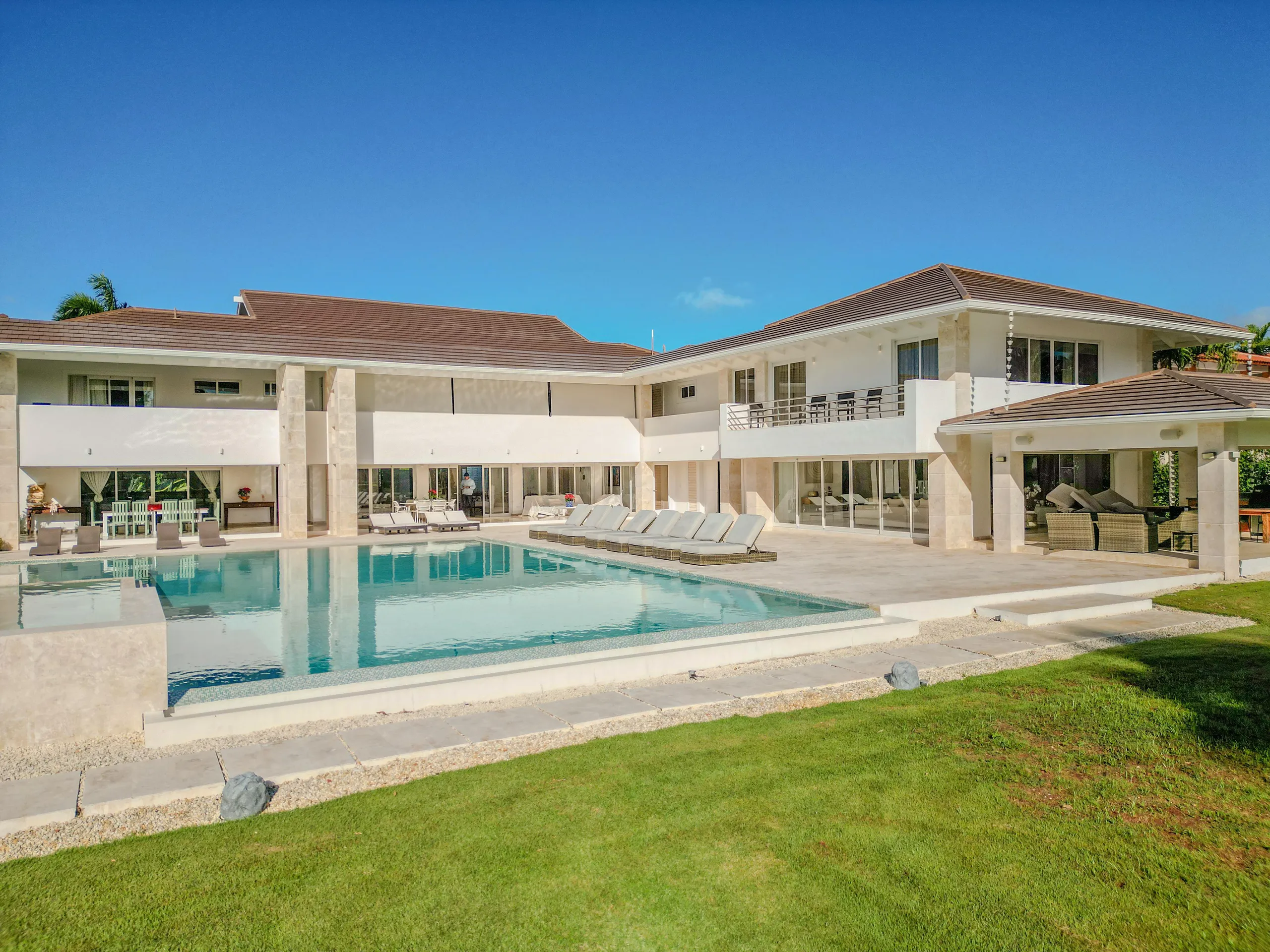 Radiant 6BR Villa with Private Pool, Surrounded by Ocean and Nature, La Romana