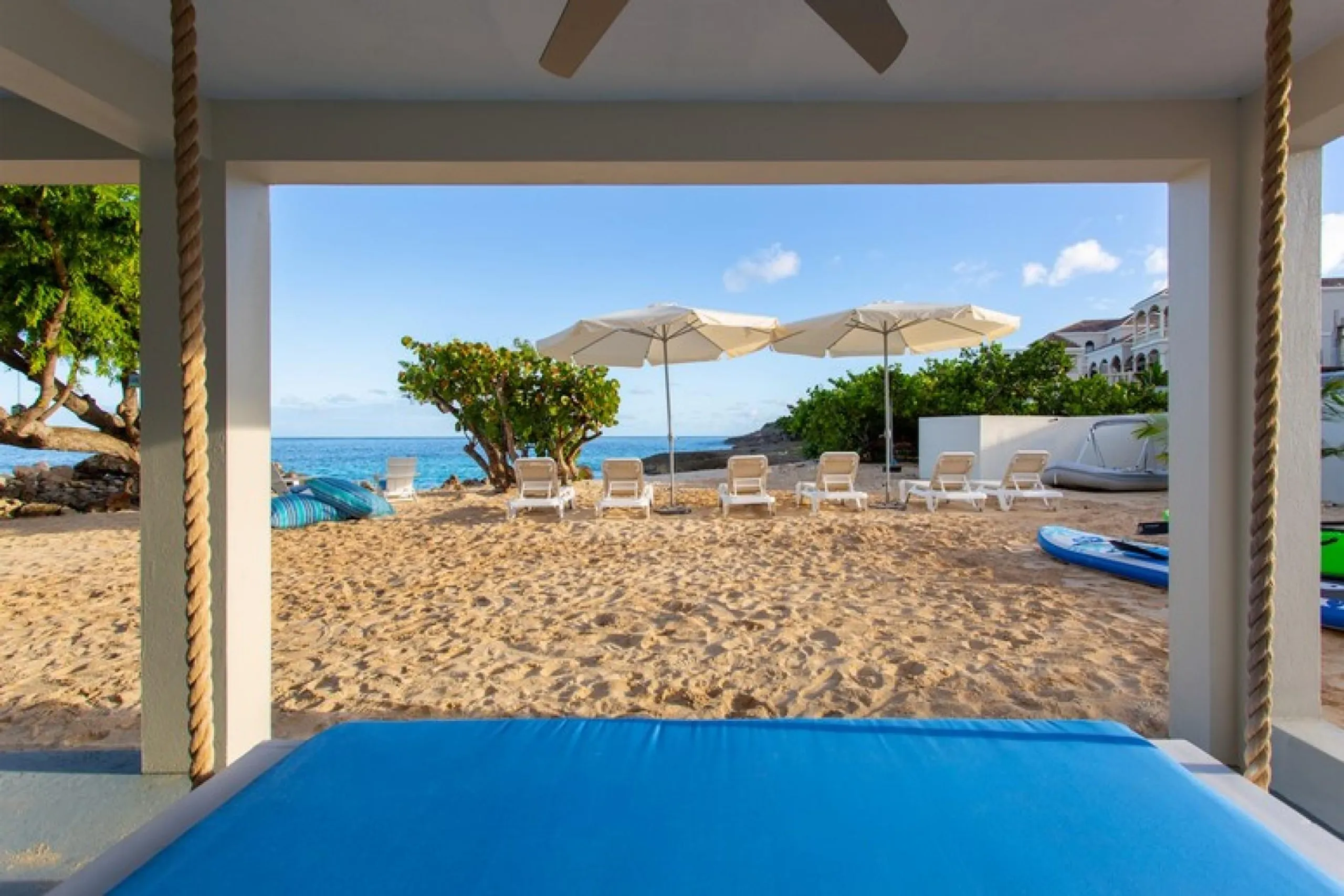 Sandcastle Beach House 3 Bedroom Villa — photograph 6
