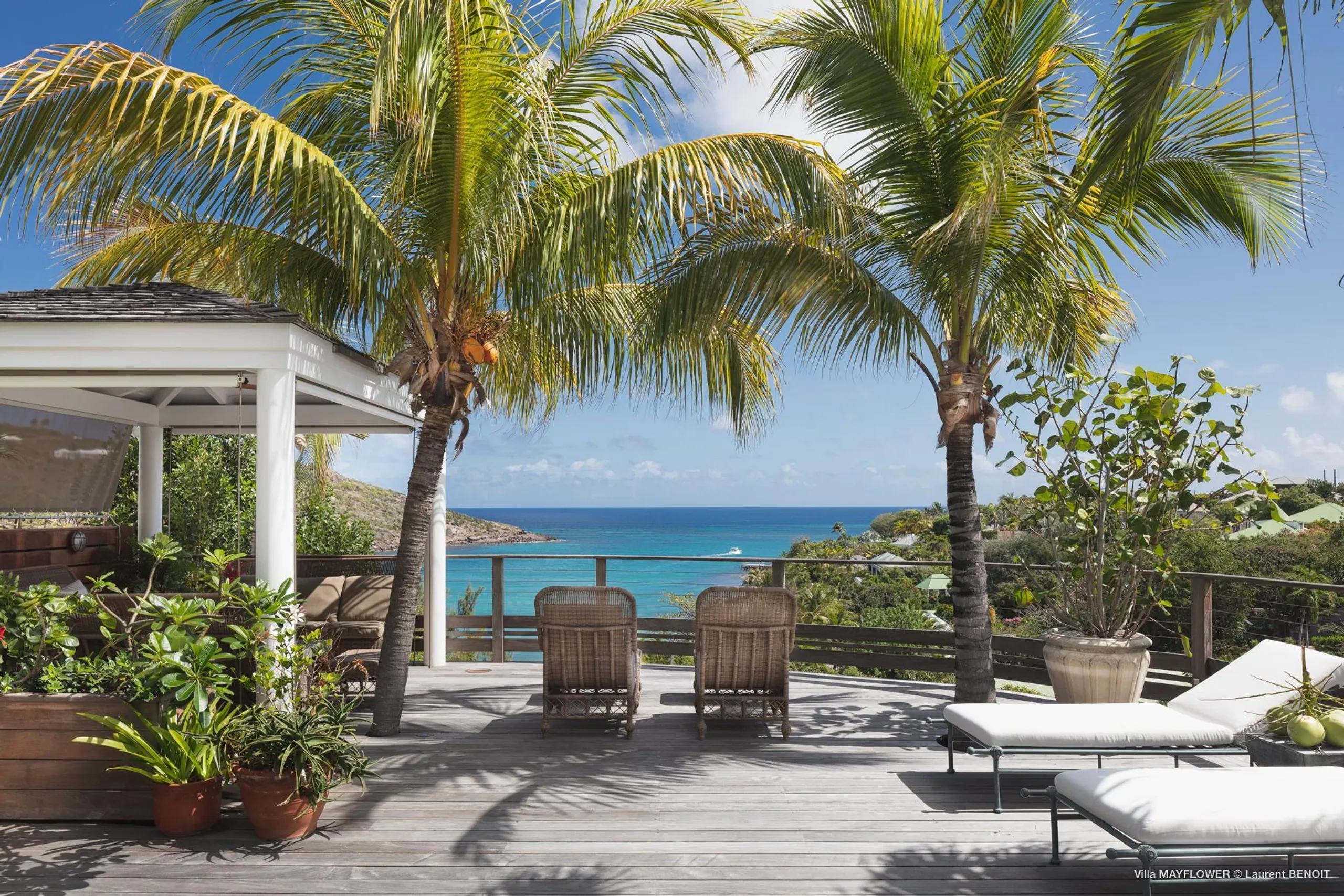 Classic Tropical Style Villa with Private Pool by the Sea — photograph 5