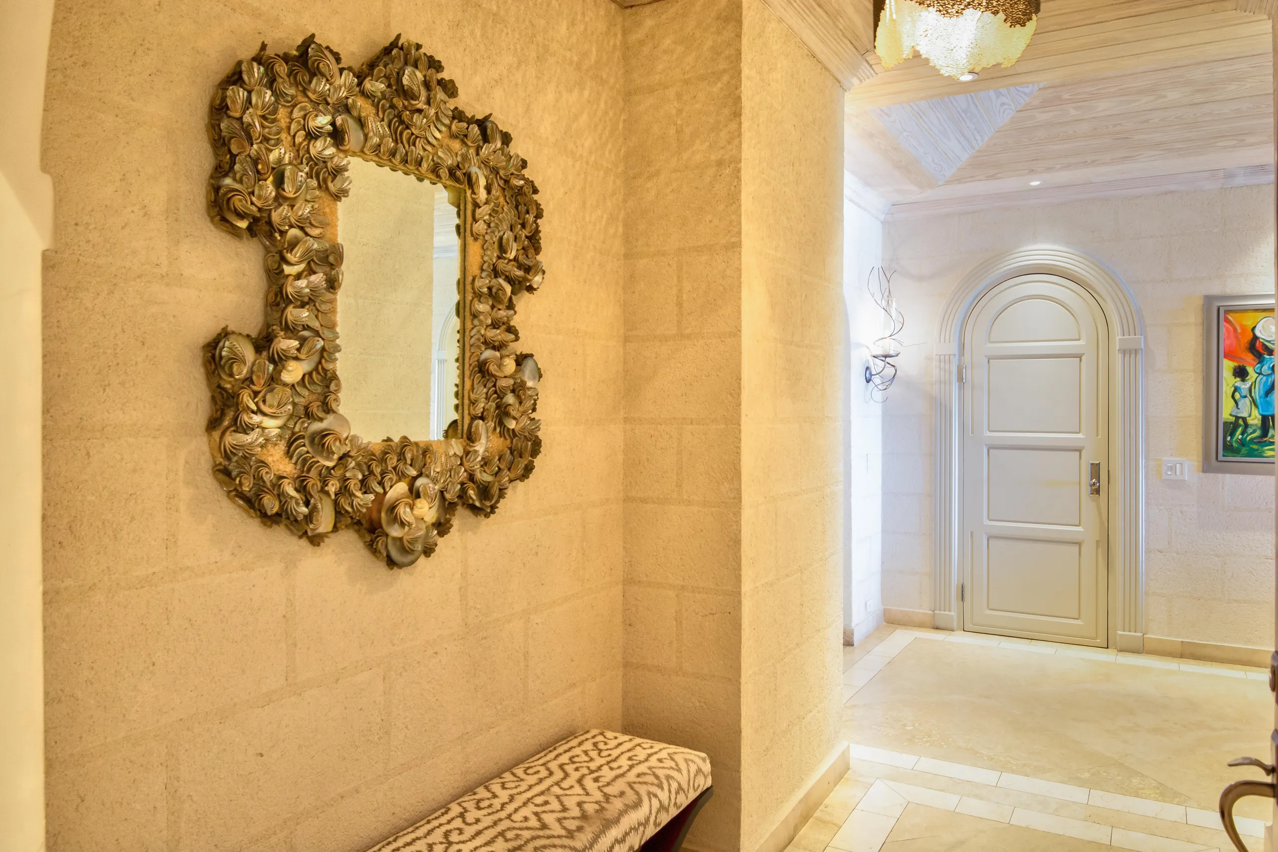 Barbados Beachfront Spectacular Villa — photograph 10
