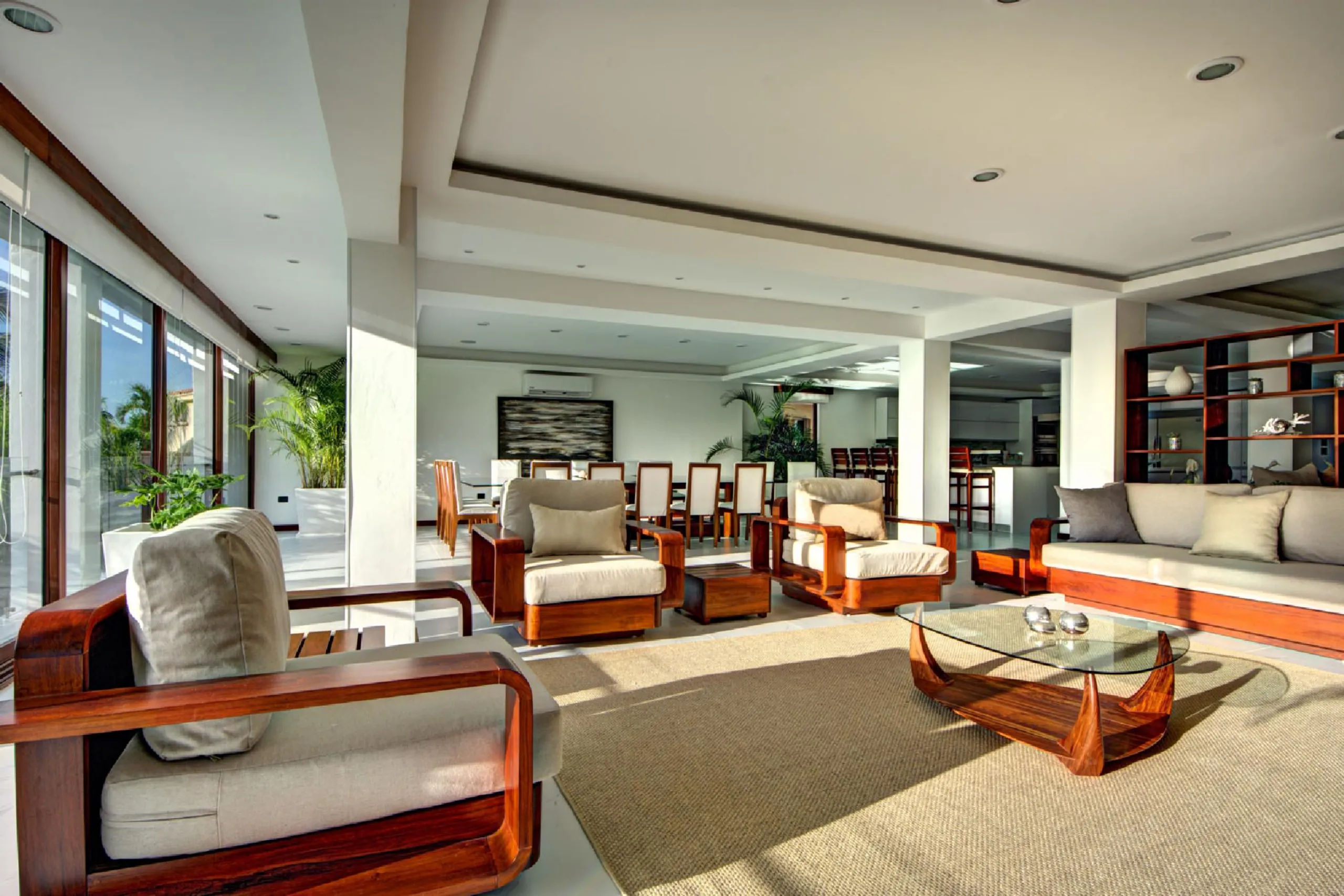 Beautiful Playa del Carmen Luxury Villa with Dual Pools and Ocean Views — photograph 8