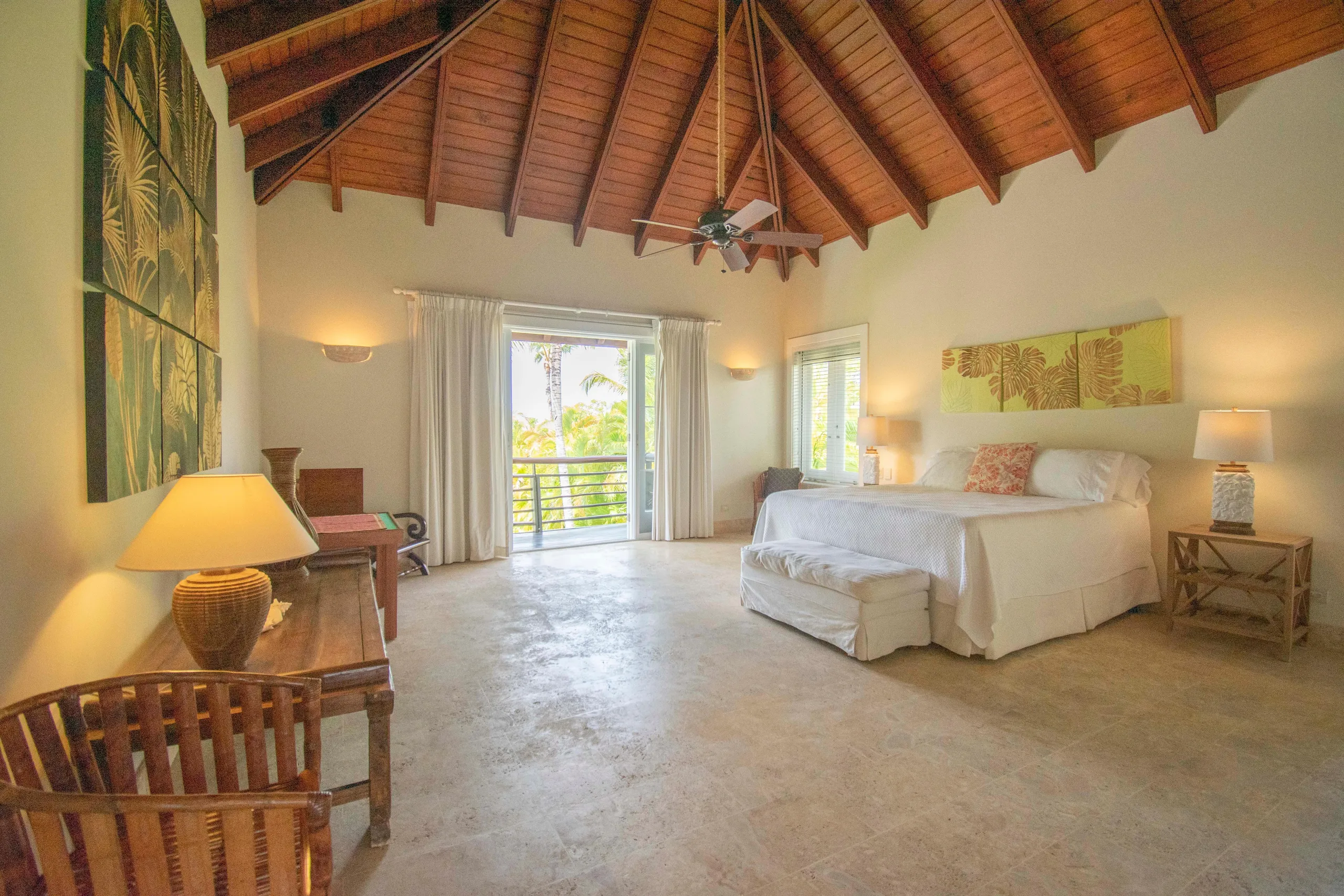 Resplendent Punta Cana Villa with Invigorating Pool — photograph 8