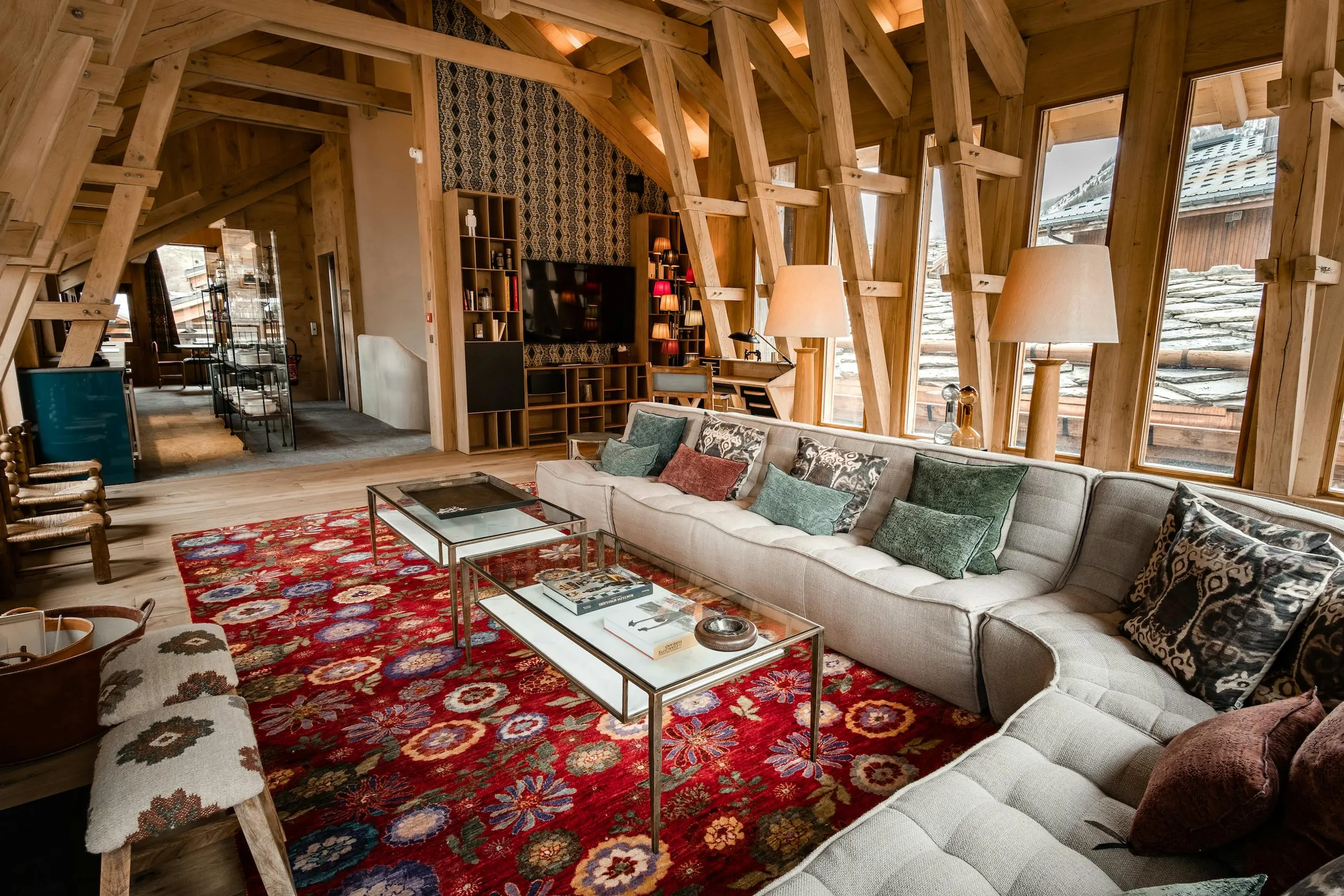 French Alps Elysium Chalet with Indoor Pool and Spa — photograph 2