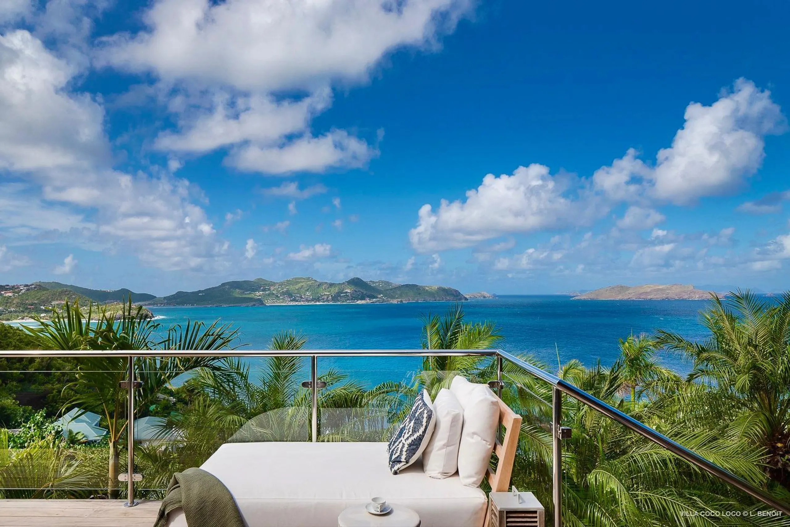 Majestic Ocean VIew Villa with Tropical Garden Grounds and Private Pool — photograph 9