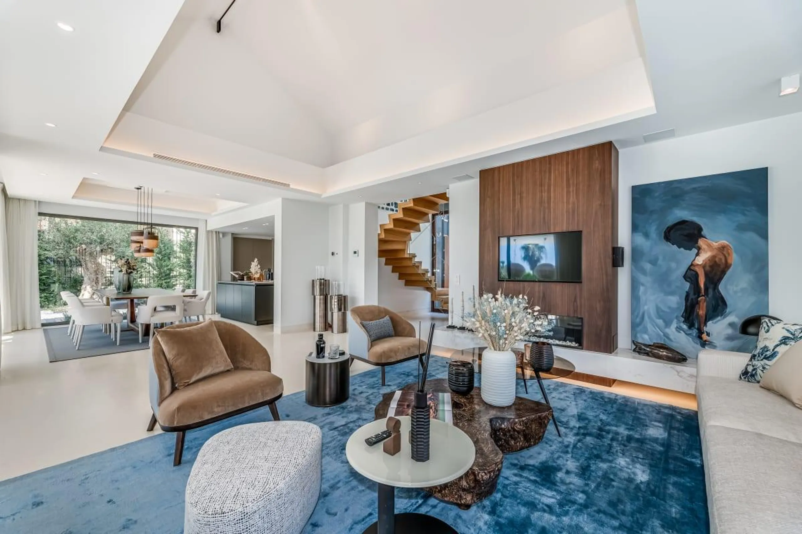 Enchanting Marbella Villa with Private Pool — photograph 6