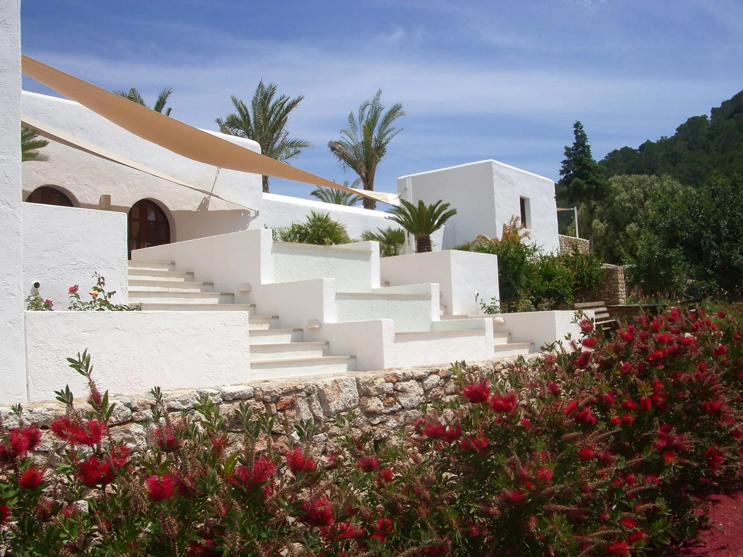 Graceful Spanish Seaview Villa with Private Pool and Glorious Gardens — photograph 5