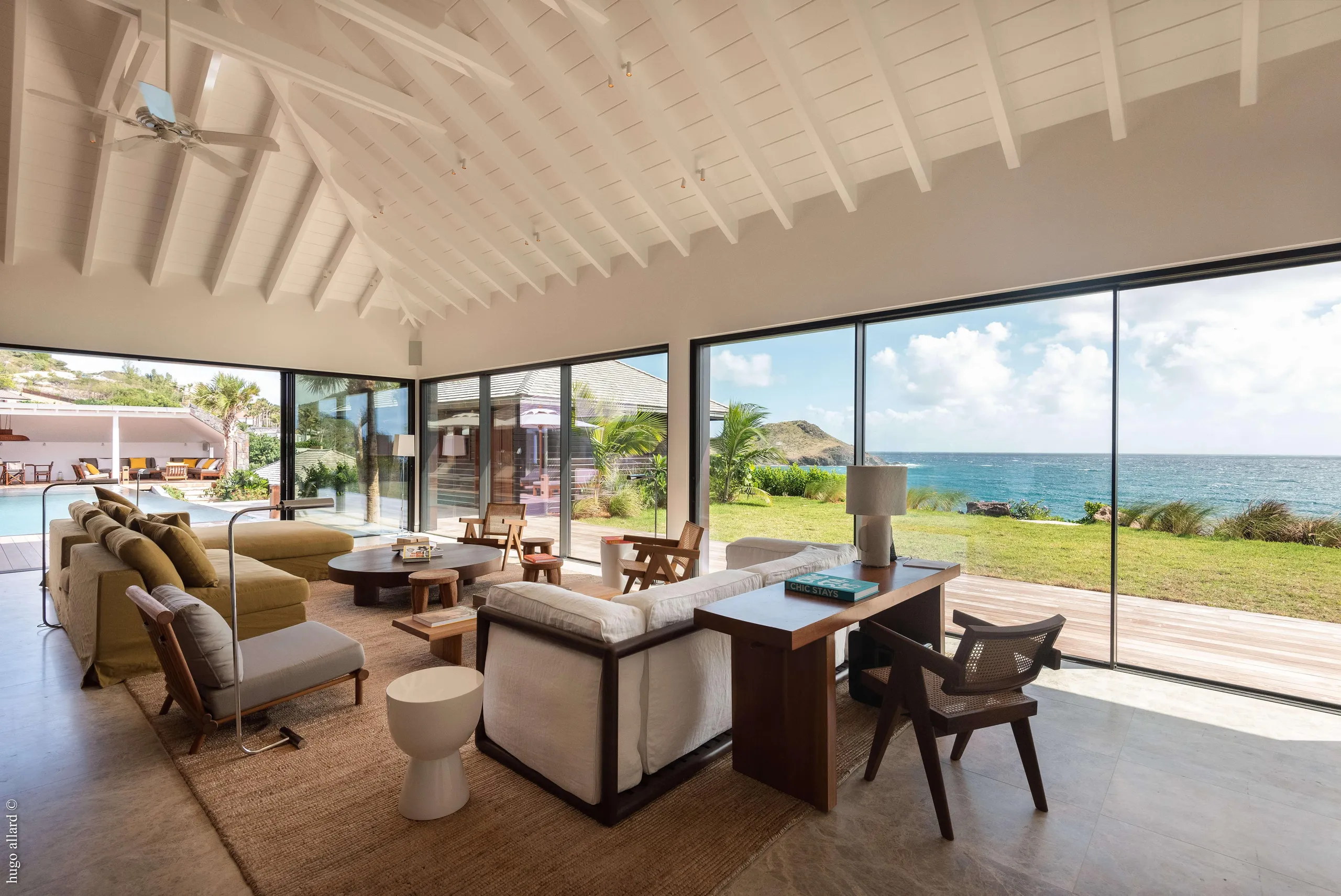 Refined Style Villa with Heated Pool and Ocean View — photograph 11