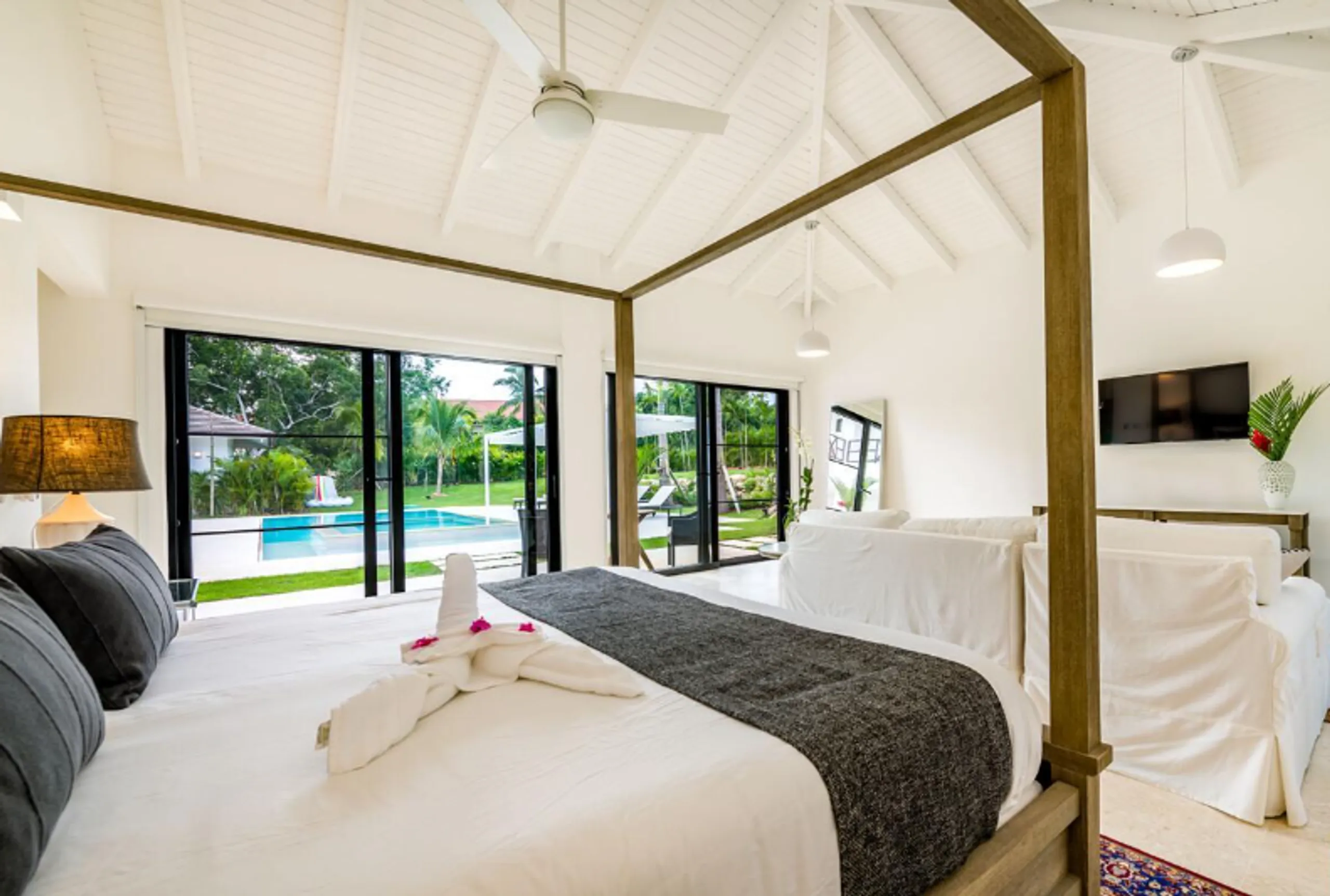 Casa de Campo's Prestige Accommodation Villa Located in a Exclusive Barranca Este Neighborhood — photograph 12