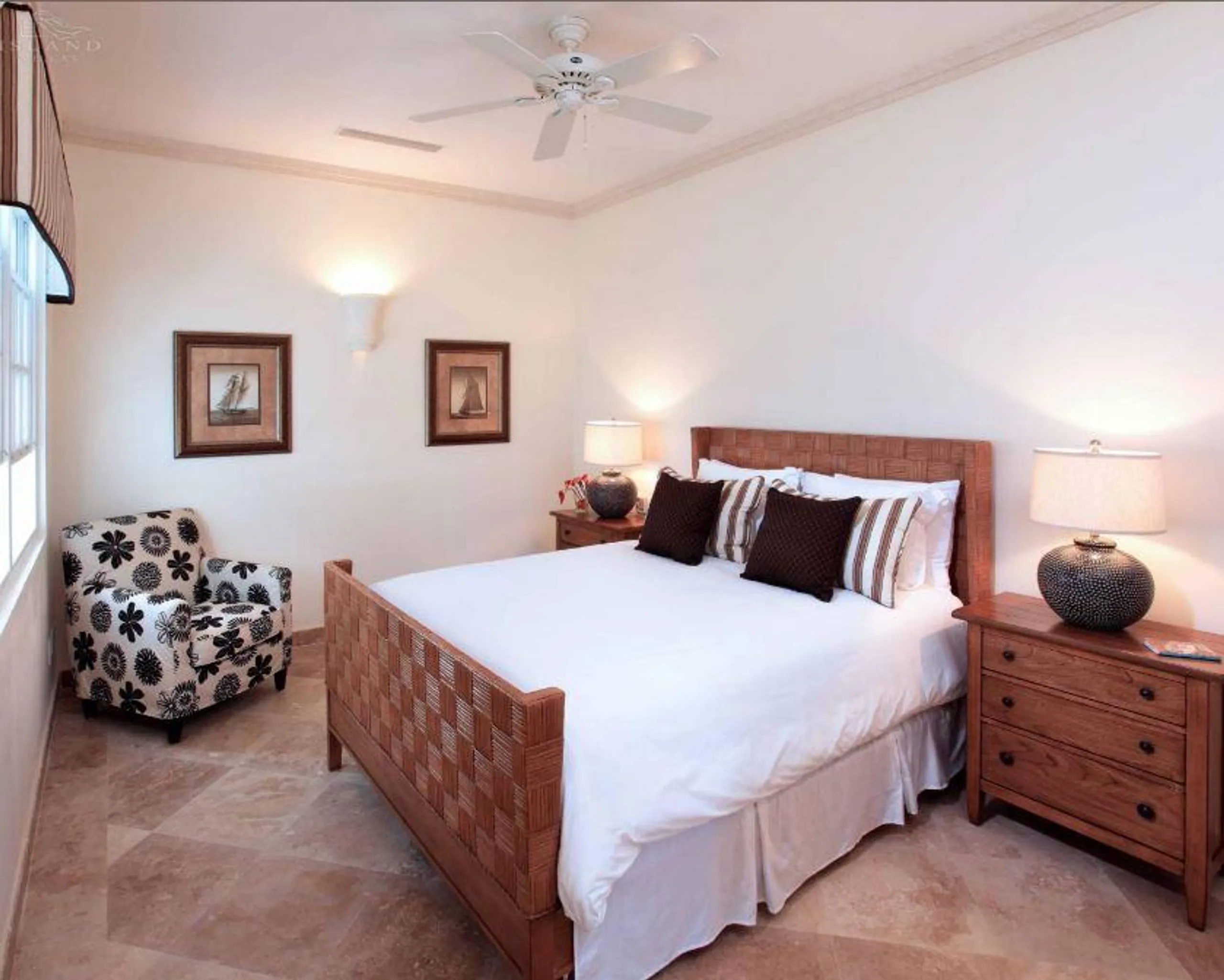 Splendid 6-Bedroom Villa on Royal Westmoreland with private Infinity Pool, Golf, and Caribbean Views — photograph 12