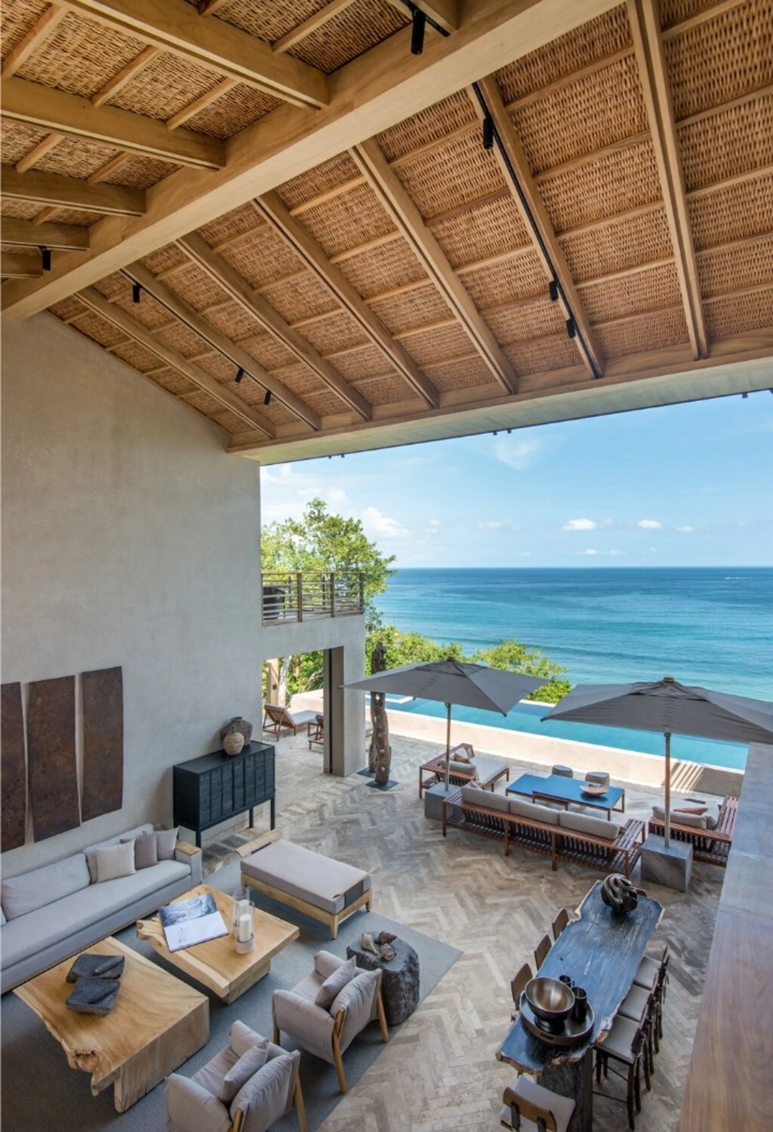 Contemporary Punta Mita Villa with Infinity Pool, Kayaks, Ocean Views, Gym & Beachfront Access — photograph 2