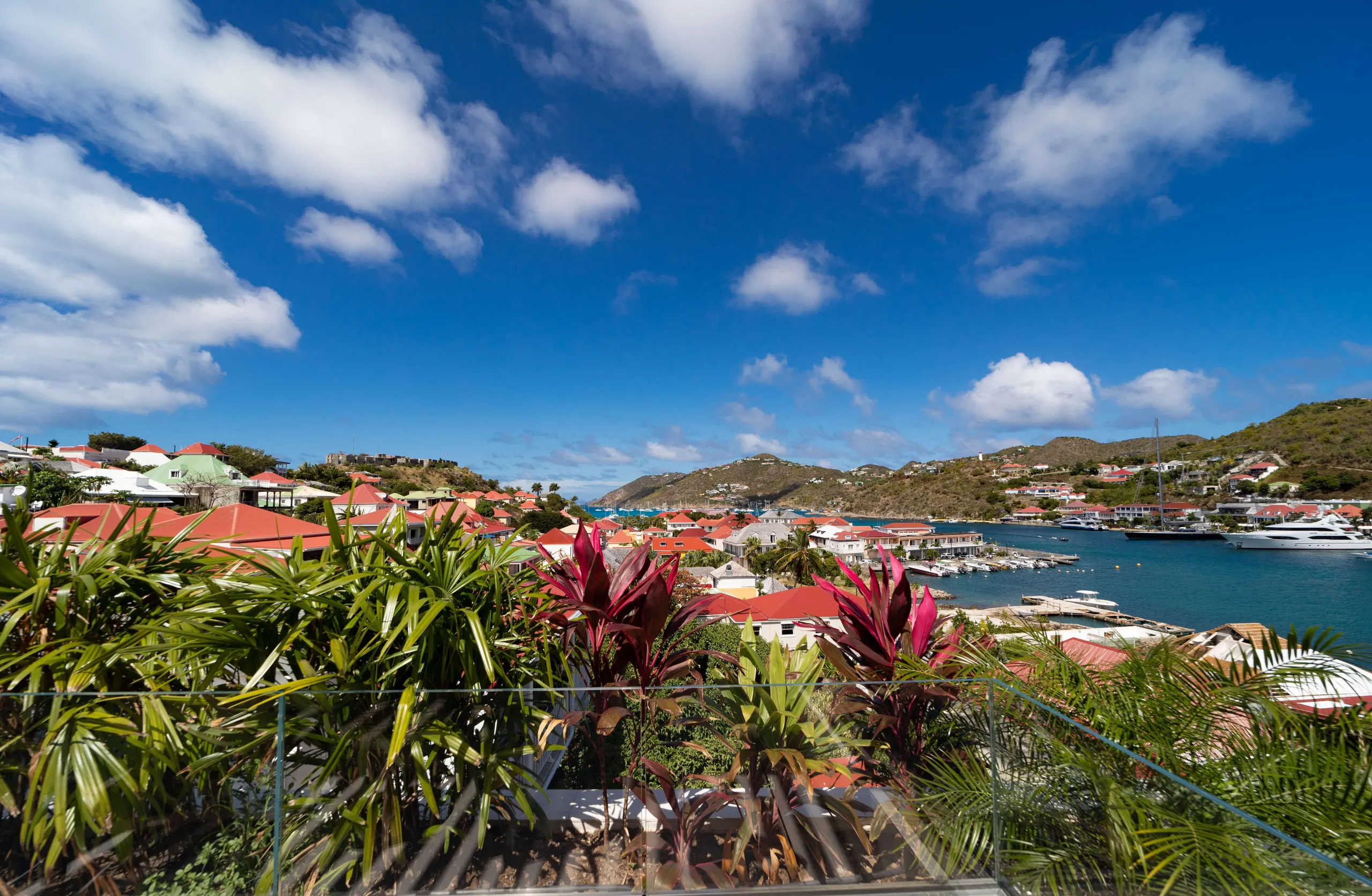 Gustavia Prestige Villa Overlooking the Harbor — photograph 4