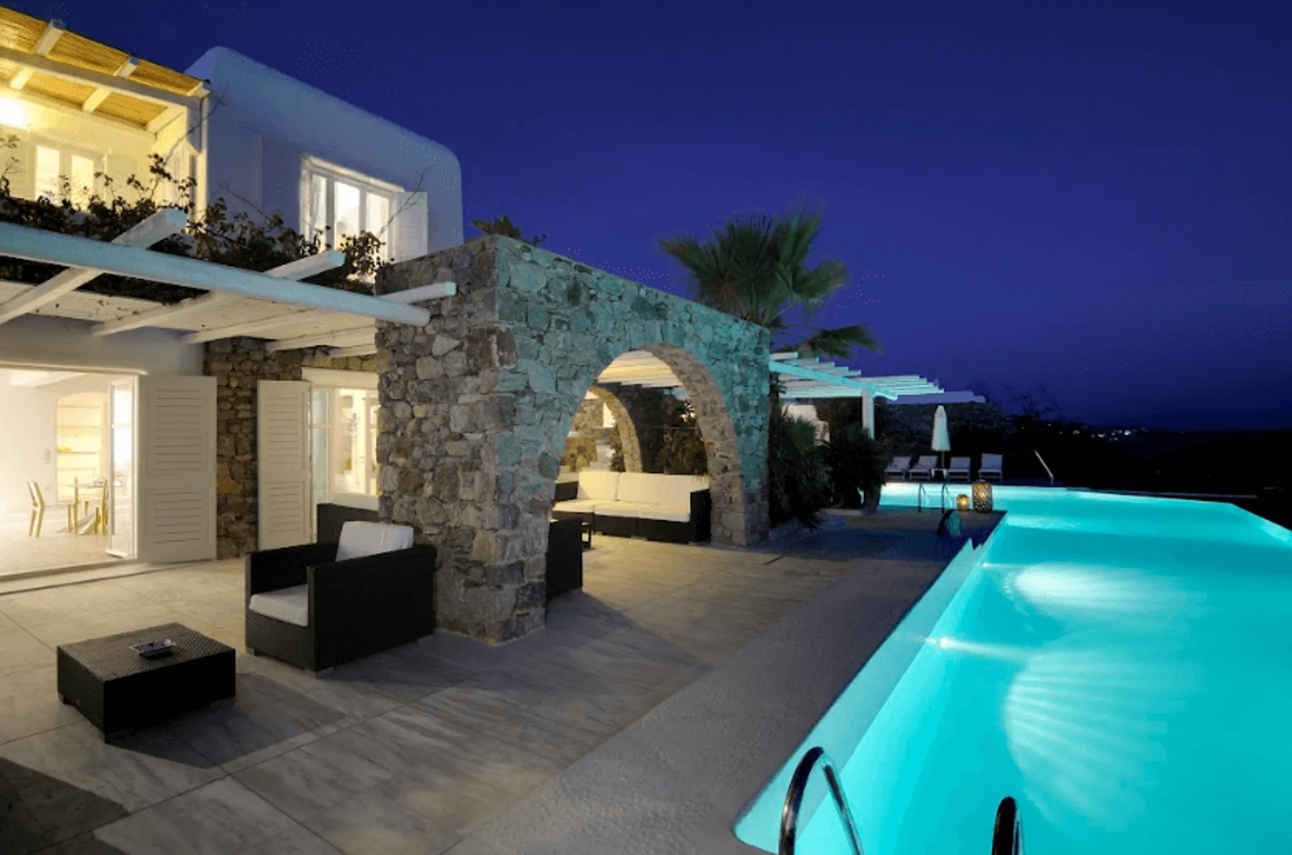 Luxuriate in this Exquisite Villa, Embracing Aleomandra's Idyllic Locale and Breathtaking Views, Aleomandra