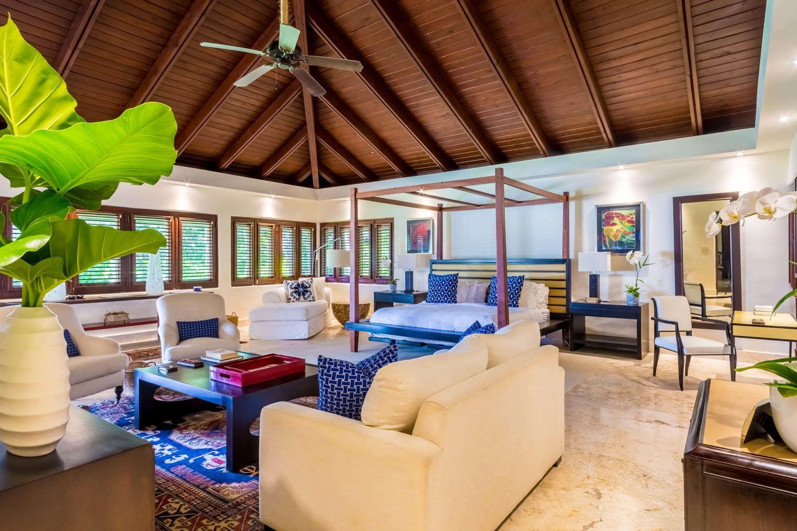 Casa de Campo Exclusive Villa with Breathtaking Views of Minitas Bay and the Caribbean Sea — photograph 7