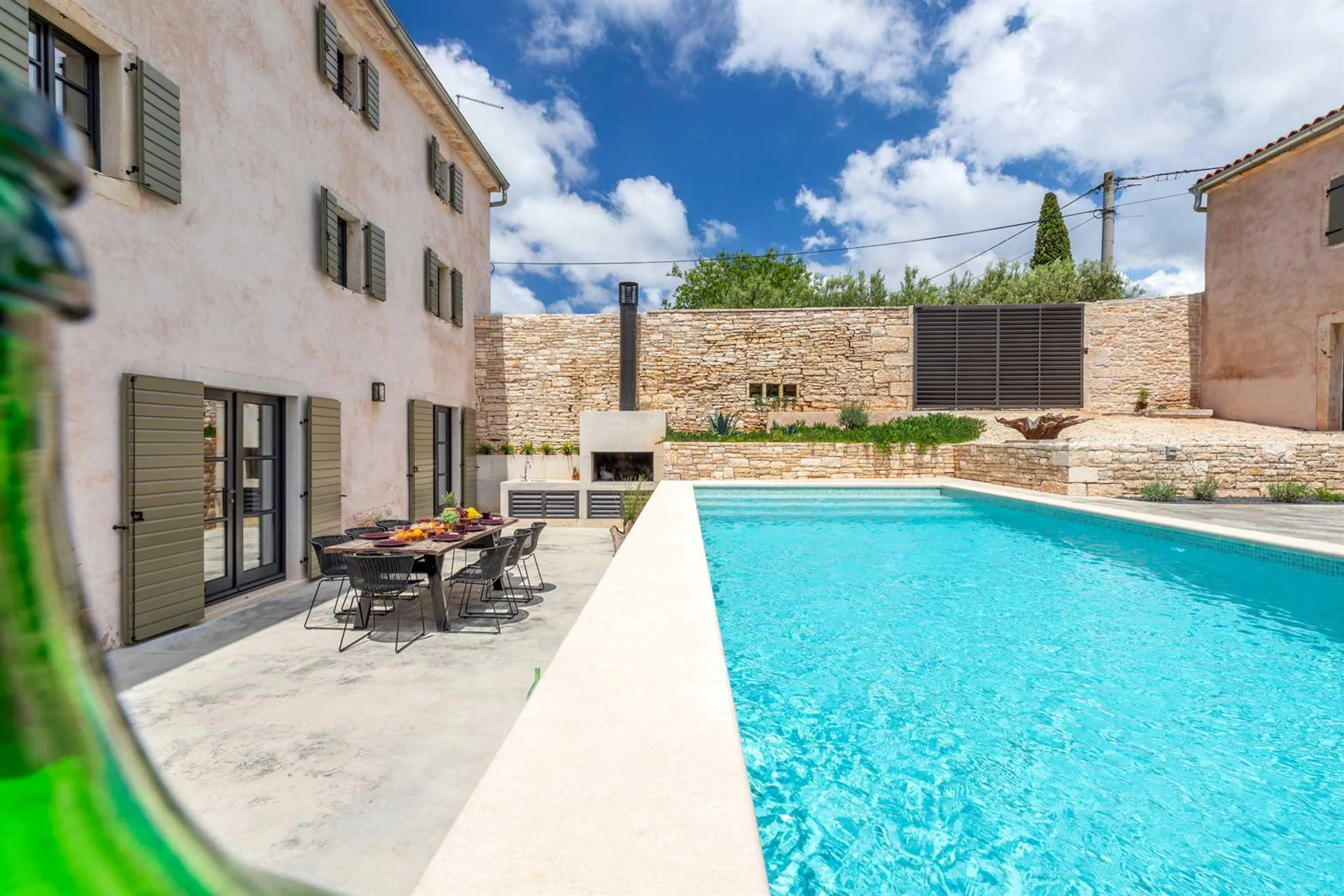 Heritage Villa with Pool and Enchanting Surroundings in Istria — photograph 10