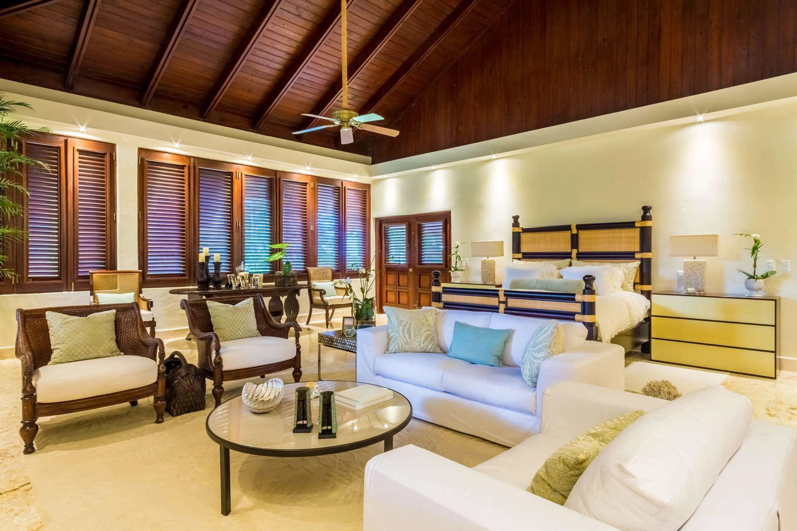Casa de Campo Exclusive Villa with Breathtaking Views of Minitas Bay and the Caribbean Sea — photograph 11