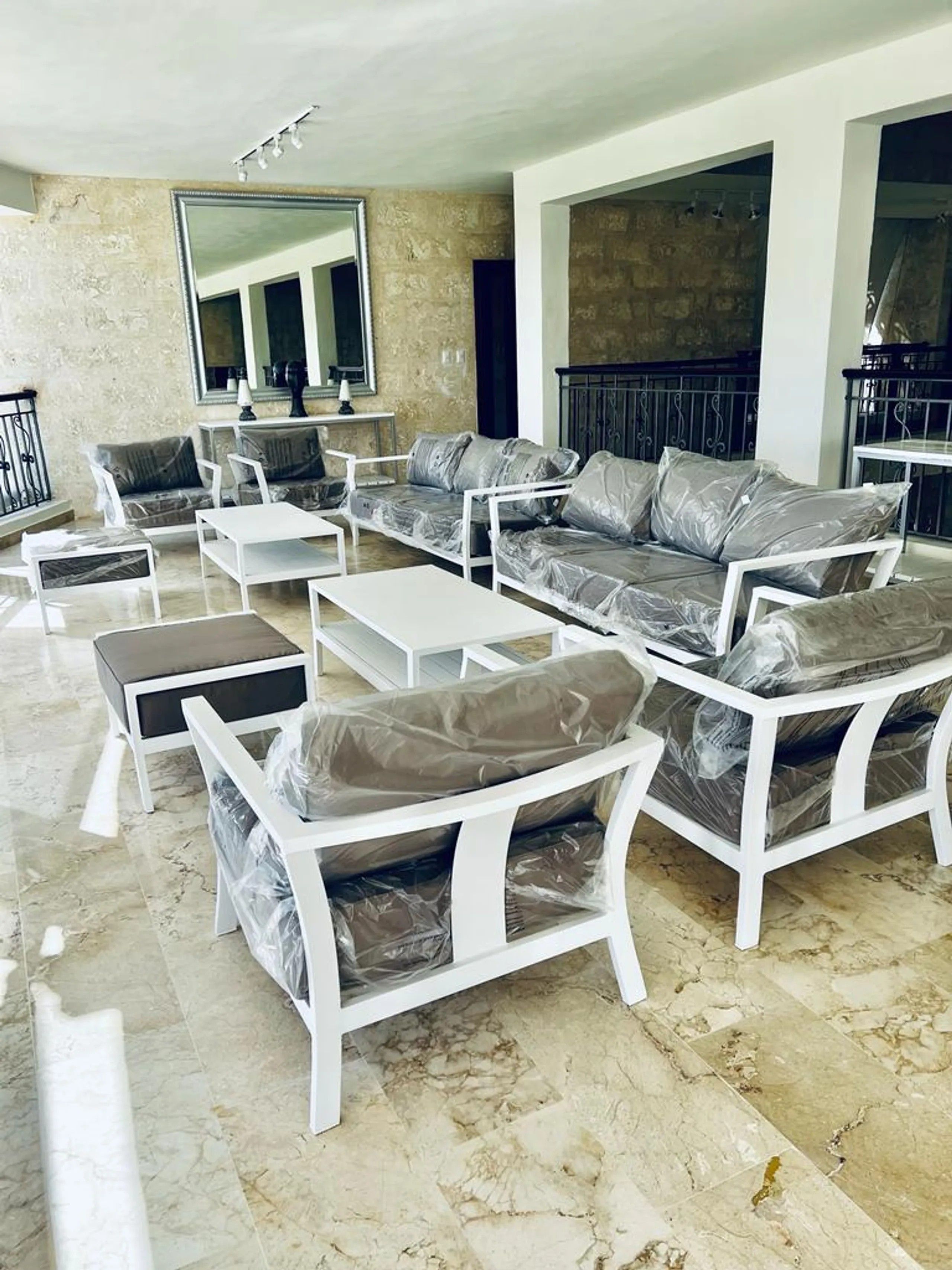 Ultimate Caribbean Seaview Retreat with Infinity Edge Pool, Jacuzzi and Spacious Grounds — photograph 6