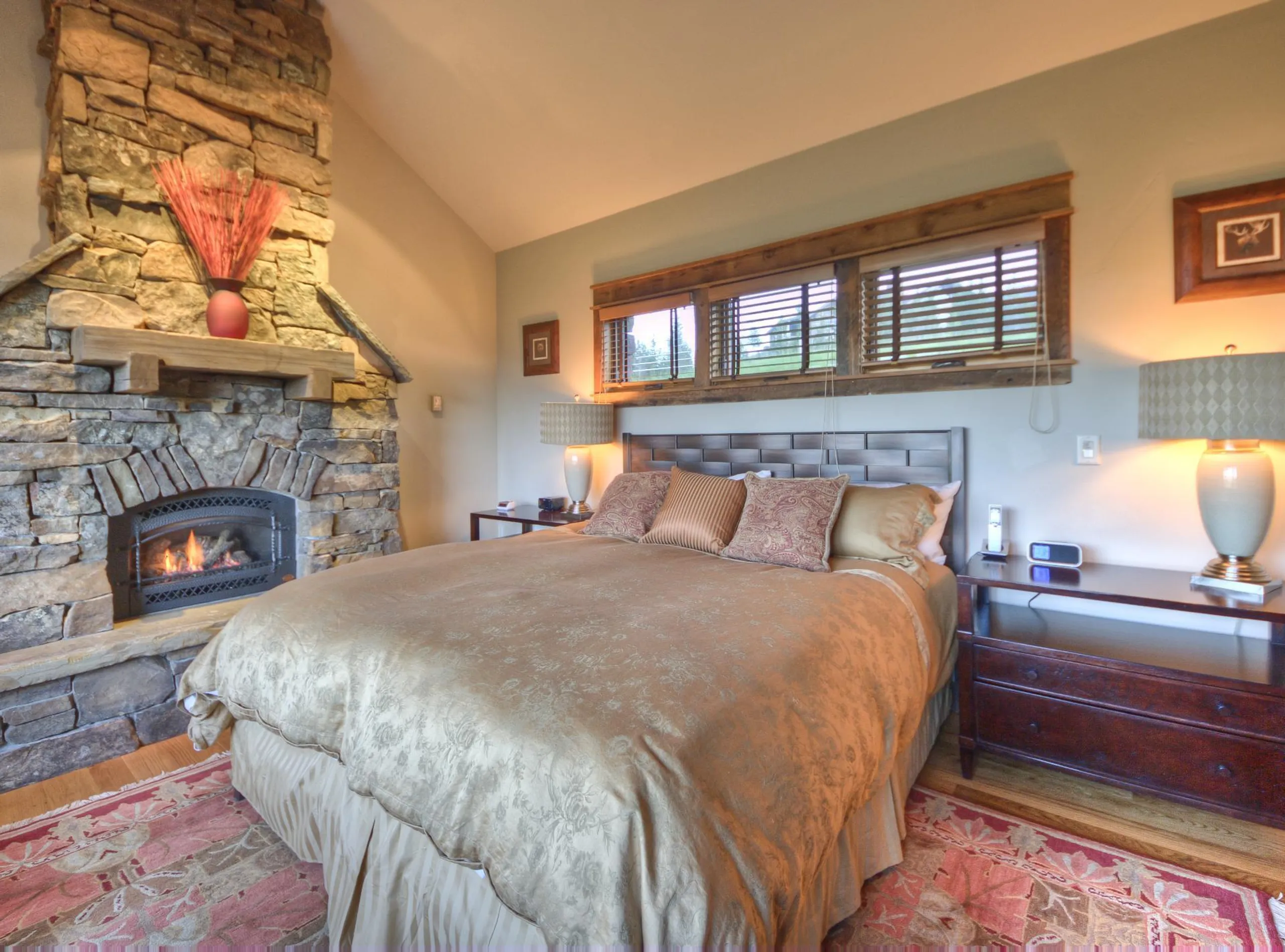 Latigo Lodge — photograph 11