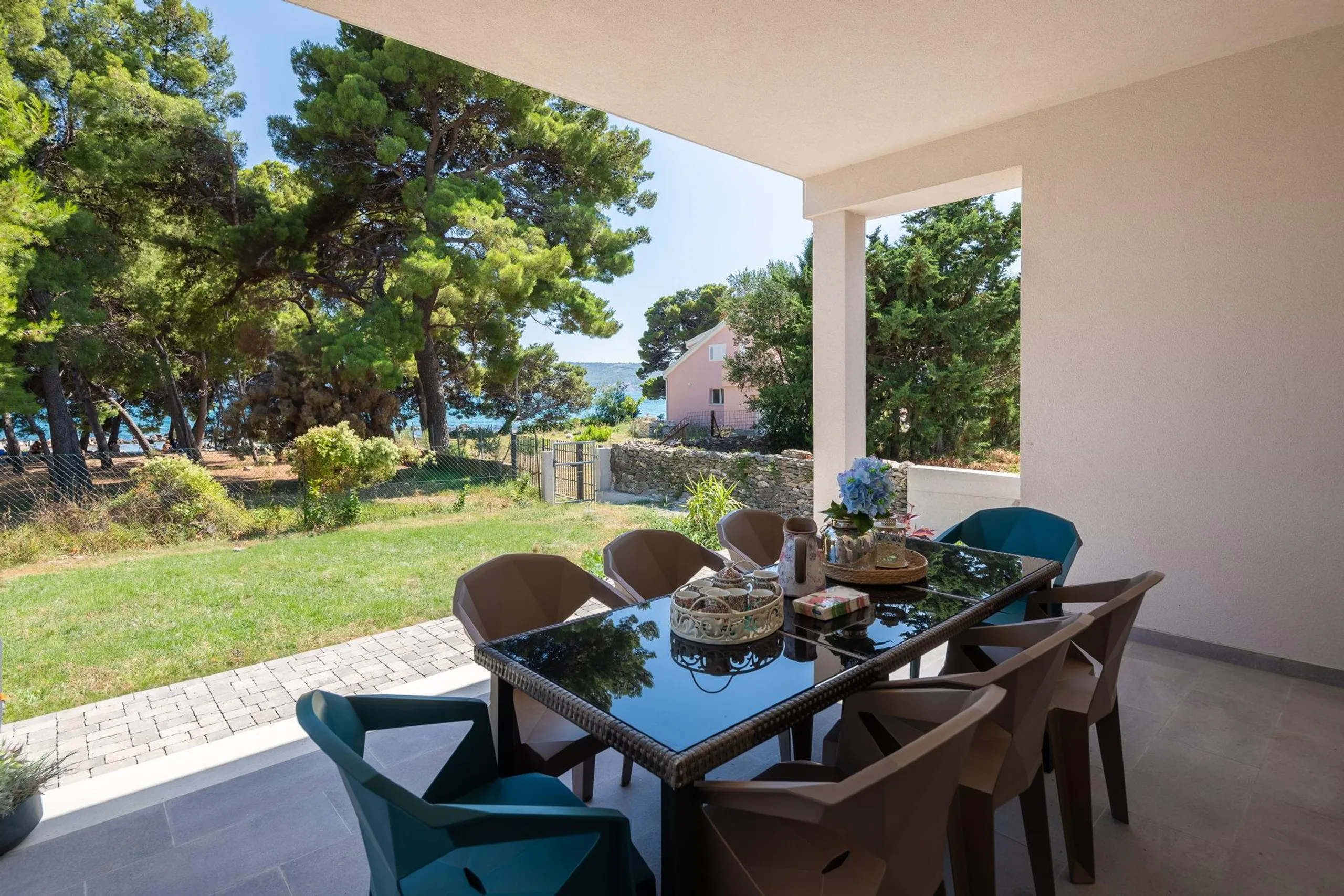 Refined Villa with Private Pool near Trogir's Historic Old Town — photograph 10