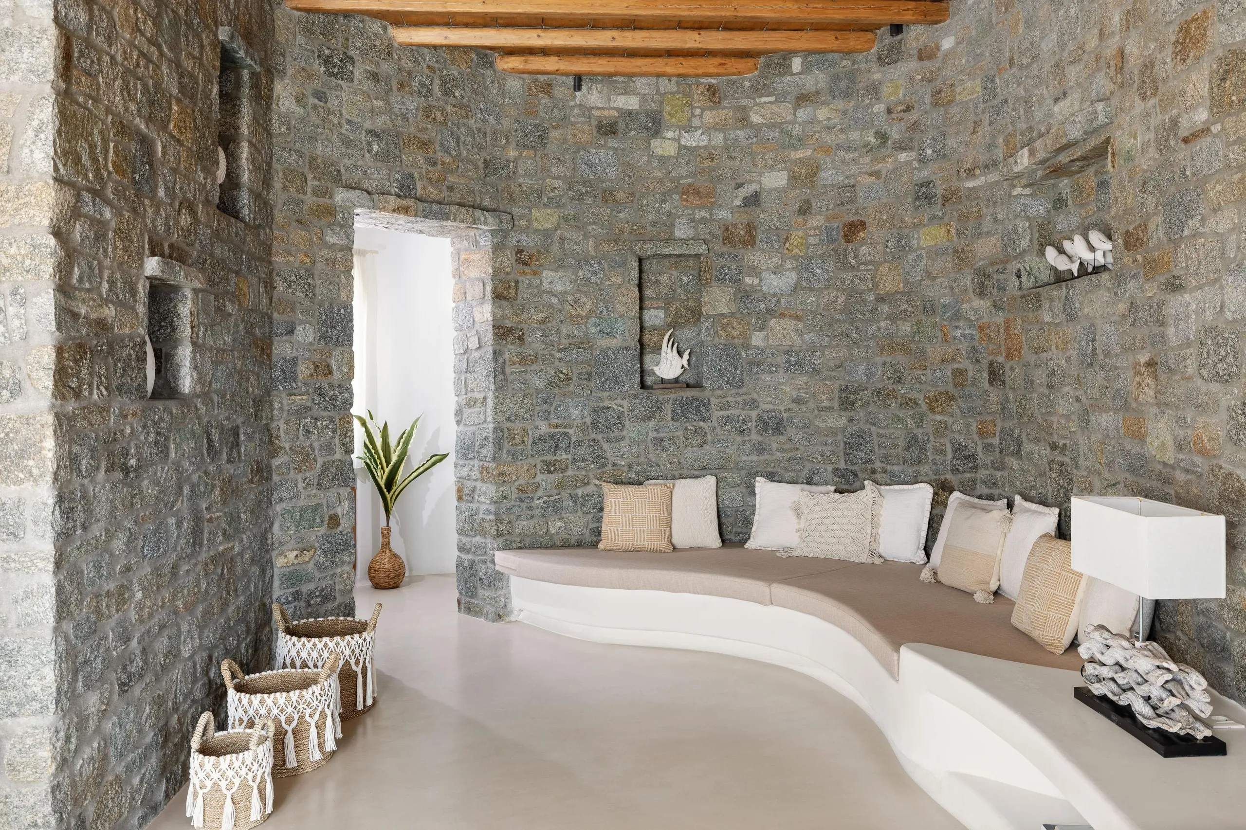 Superb 5-Star Villa with Private Pool and Smart-House Technology on Mykonos — photograph 6