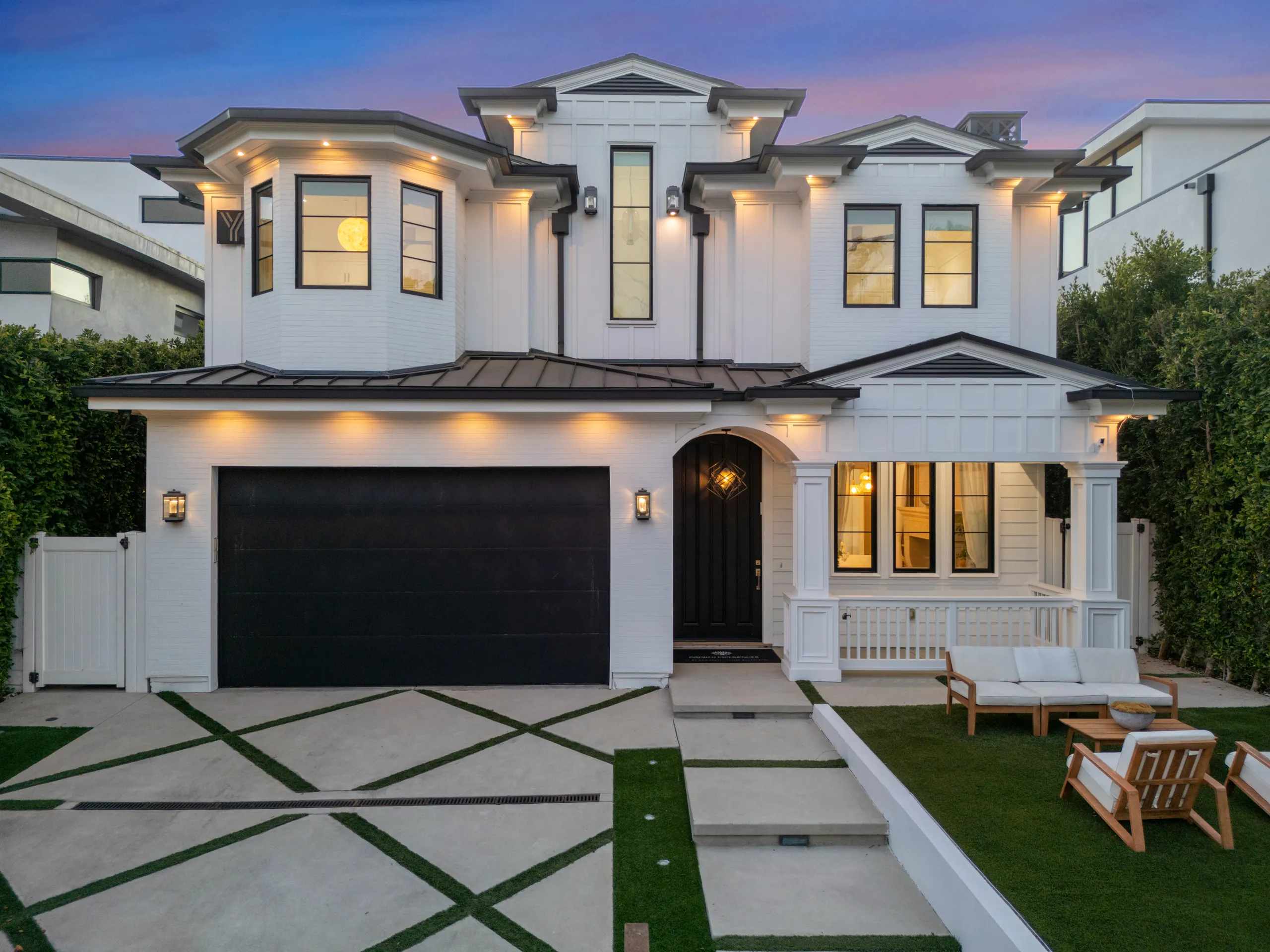High-End Villa in Studio City with Pool & Designer Touches & Designer Touches — photograph 6