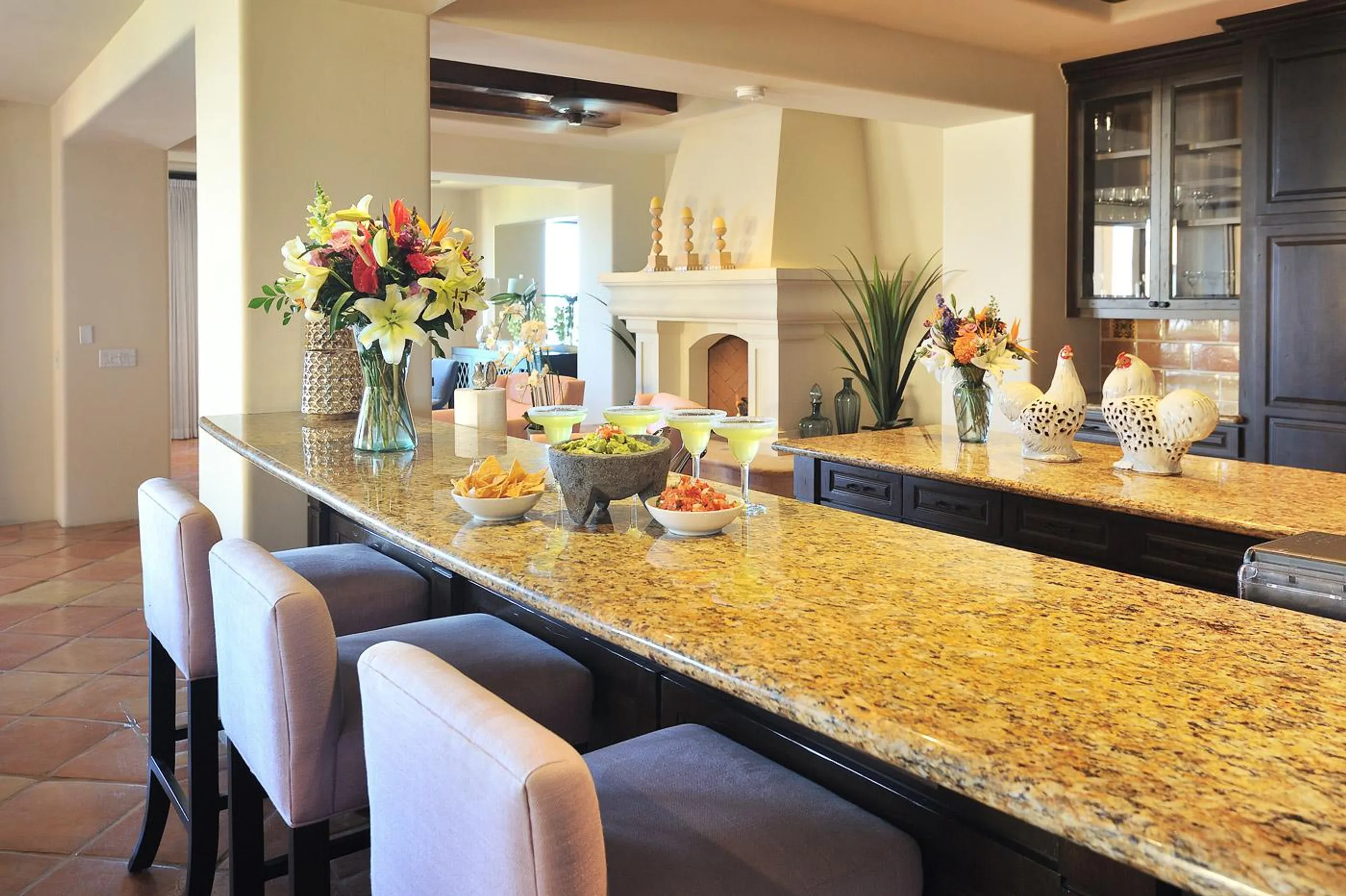 Penthouse with Sensational Sea of Cortez Views and Multiple Terraces — photograph 11