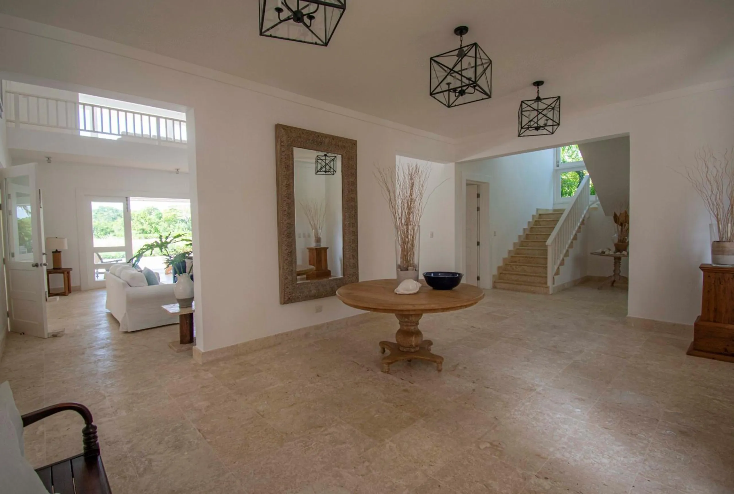 Magnificent Punta Cana Estate with Private Pool and Stunning Views — photograph 7
