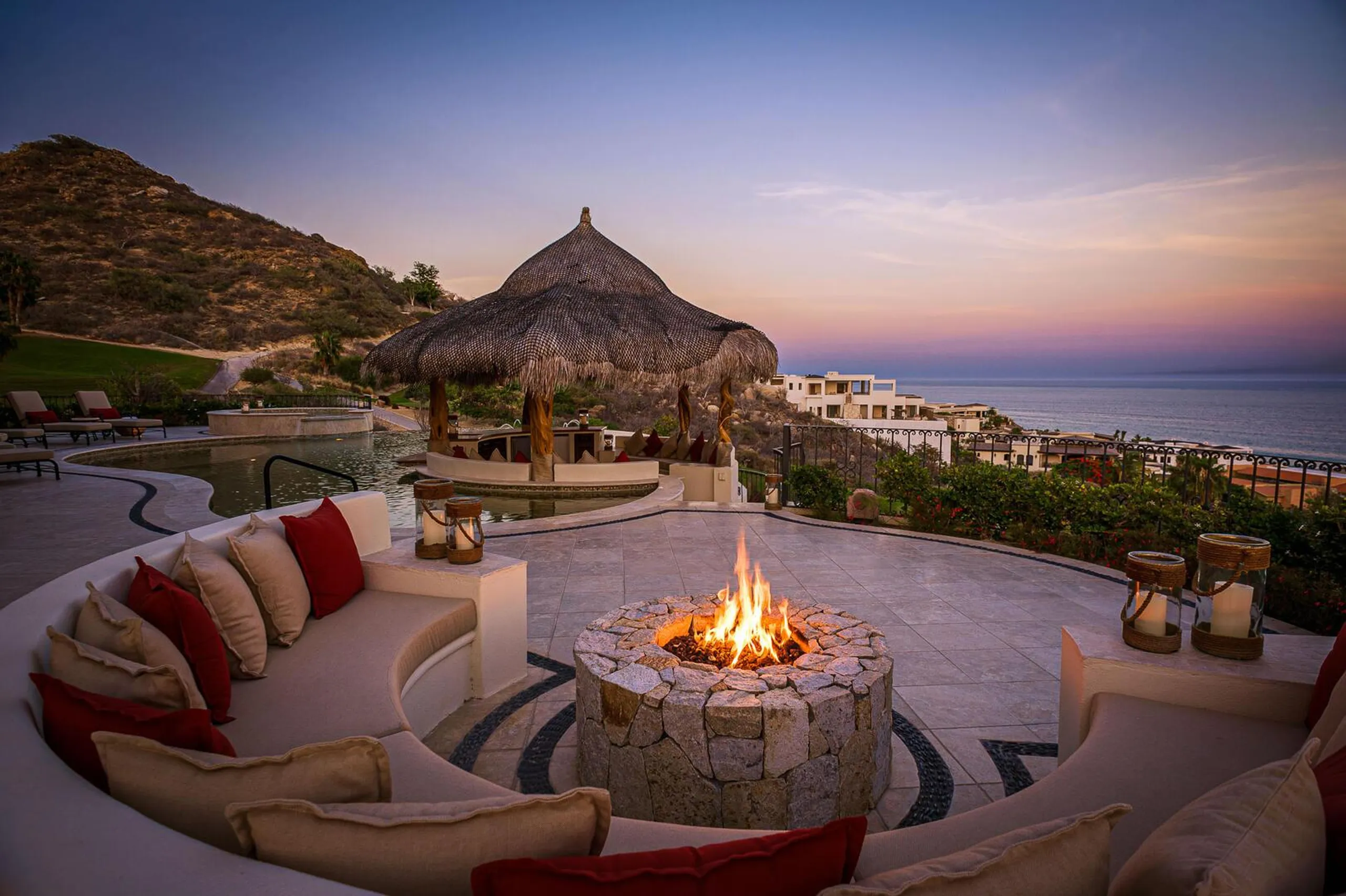 Regal Resort-Style Estate in Puerto Los Cabos with Private Pool and Panoramic Ocean Views — photograph 6