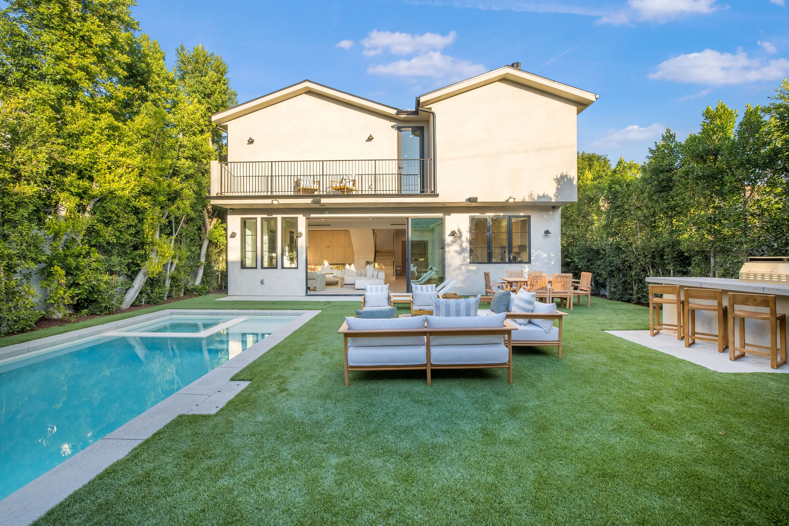 Prestige Studio City Residence with Resort Pool, Soaring Ceilings & Gated Privacy — photograph 3