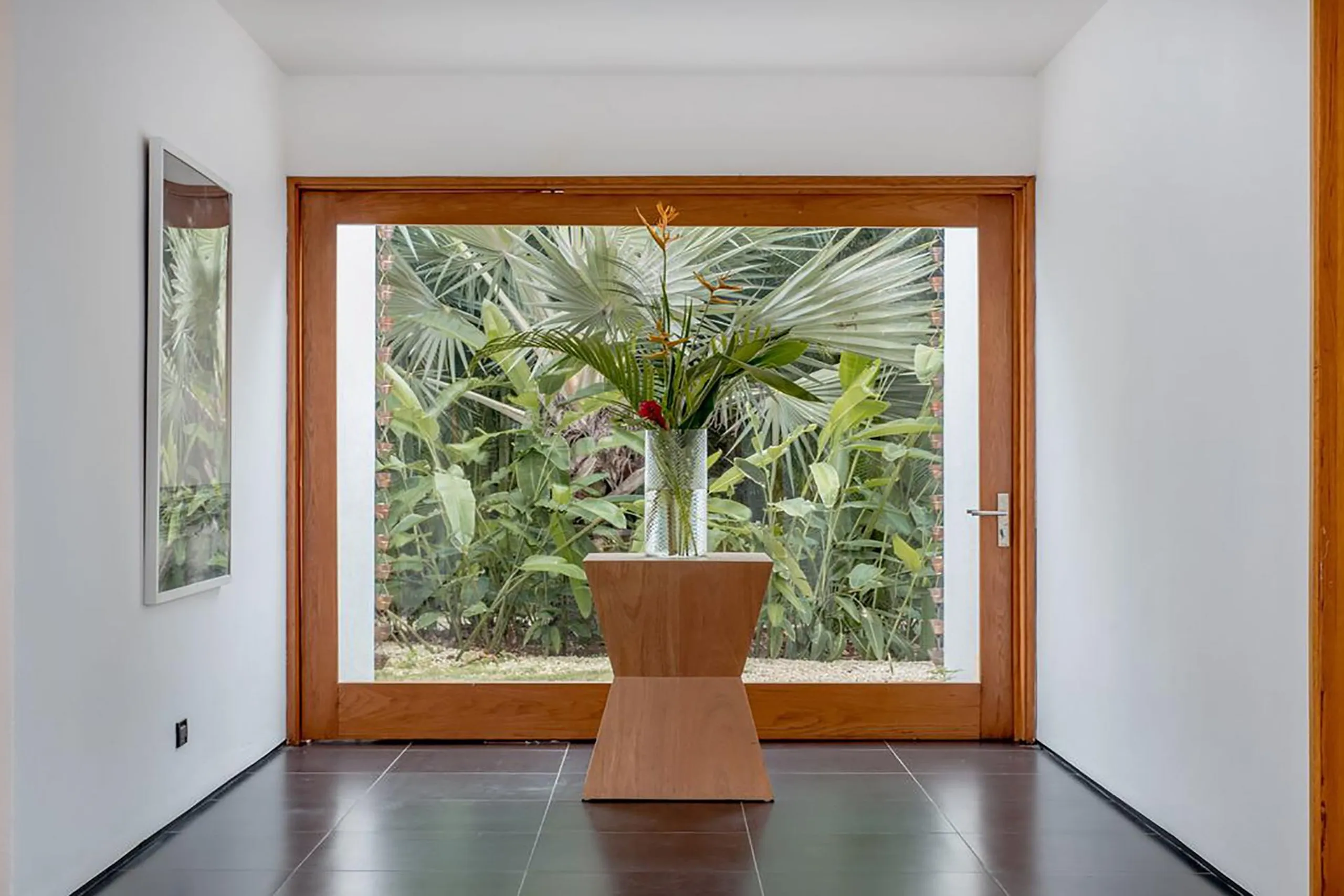 Invigorating Casa de Campo Villa with Lush Greenery and Grand Estates, La Romana