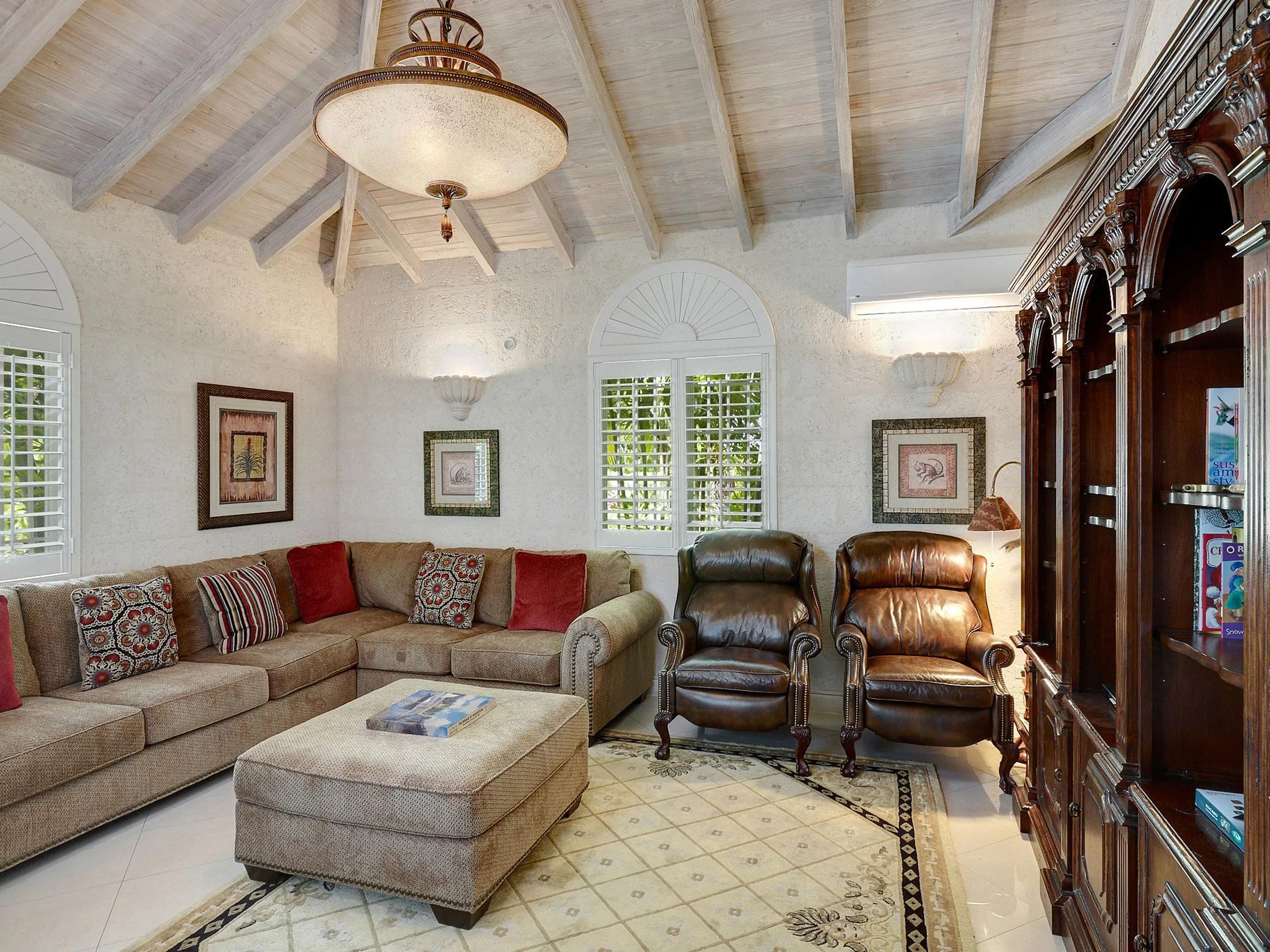 Sandy Lane's Magnificent Three-story Villa with Private Pool and Beach Access — photograph 12