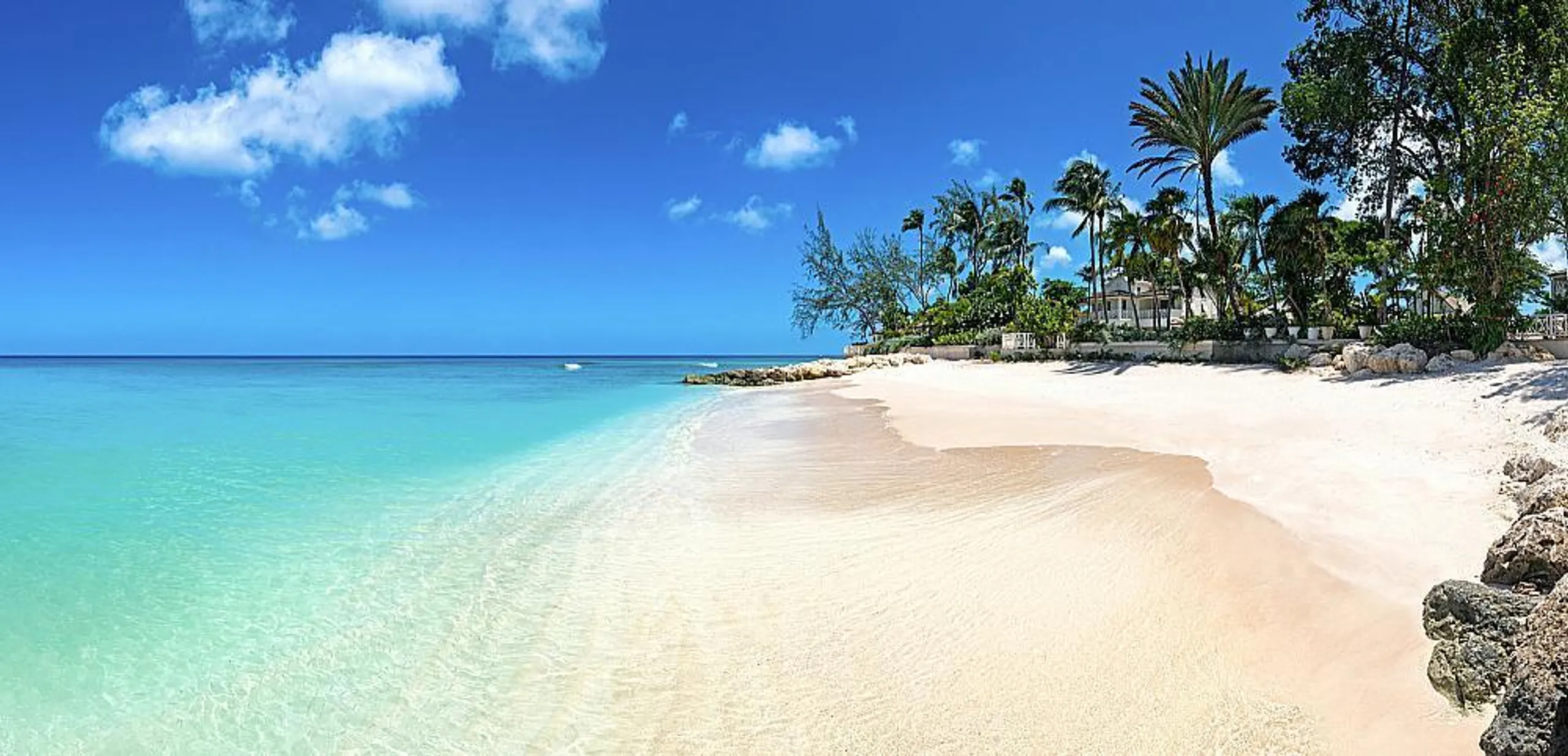 Barbados Impeccably Designed Beachfront Villa with Tropical Gardens and Infinity Pool in Mullins Beach