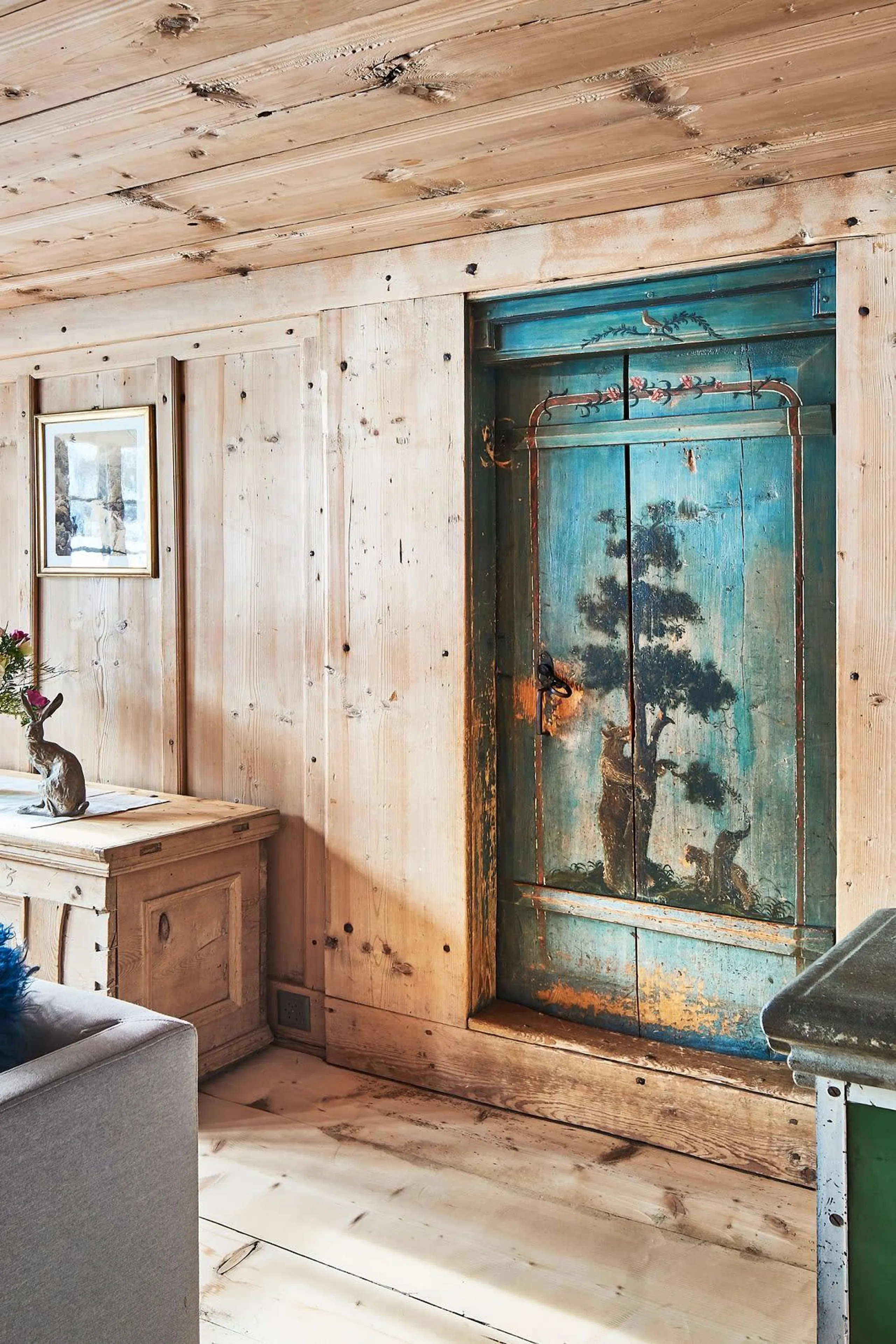 Deluxe Luxury Chalet in Gstaad with Stunning Views — photograph 9
