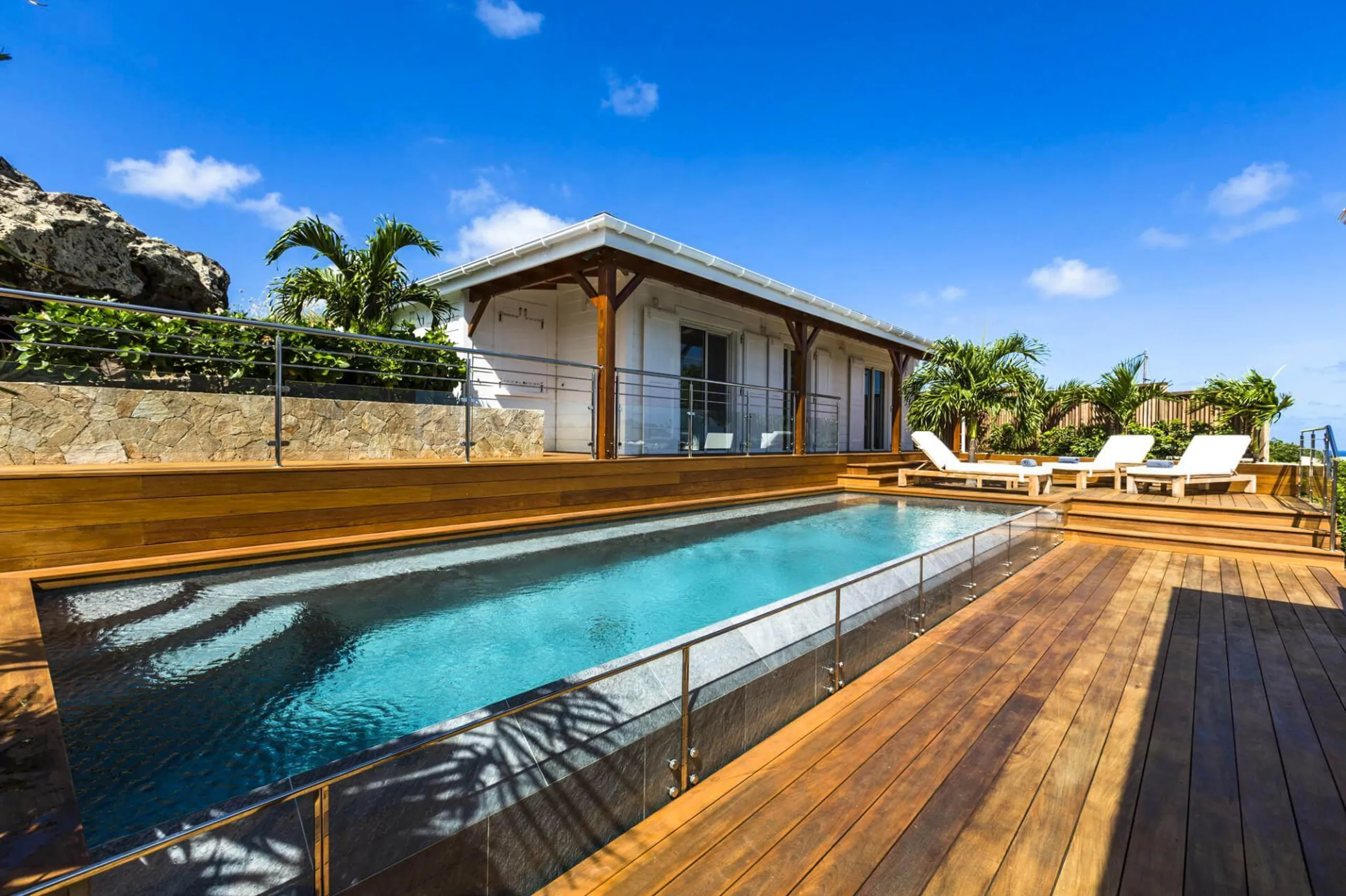 Sophisticated Villa Private Pool Outside Grill and Lounge Area with Majestic Ocean Views — photograph 11
