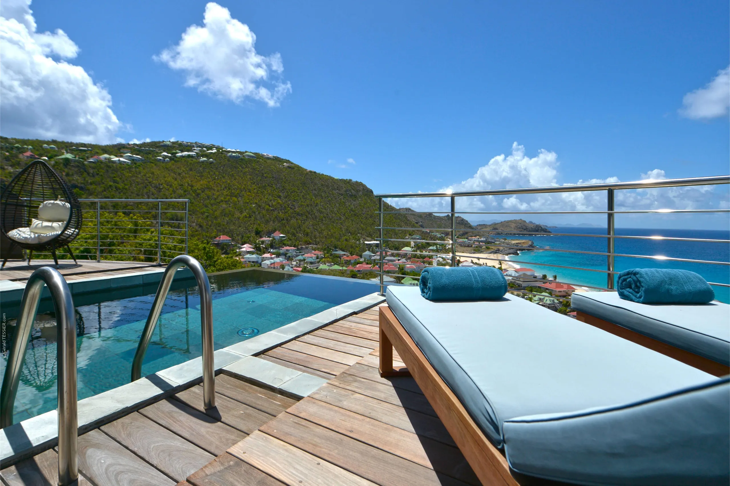 Elegant Contemporary Villa with Infinity Pool and Pristine Views of Flamands Beach — photograph 7
