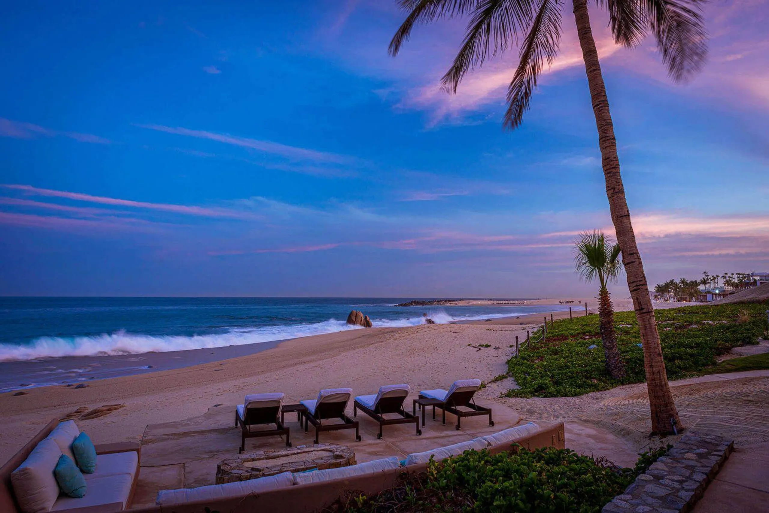 Stunningly Unique Cabo Real Vacation Villa with Infinity Pool, Hot Tub and Incredible Ocean Views — photograph 8