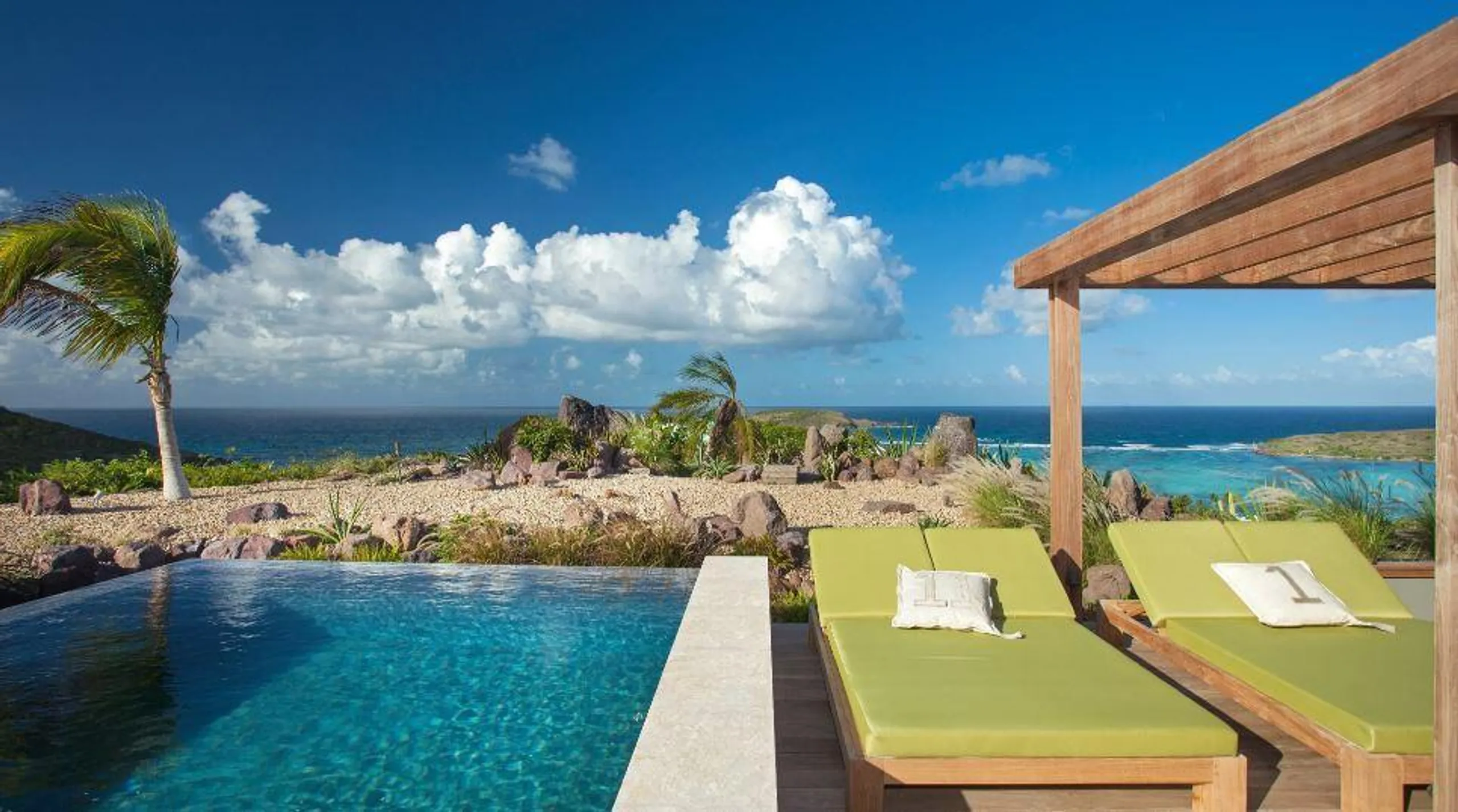 Tropical Villa with Private Pool Lagoon Views in Marigot, St-Barths — photograph 3