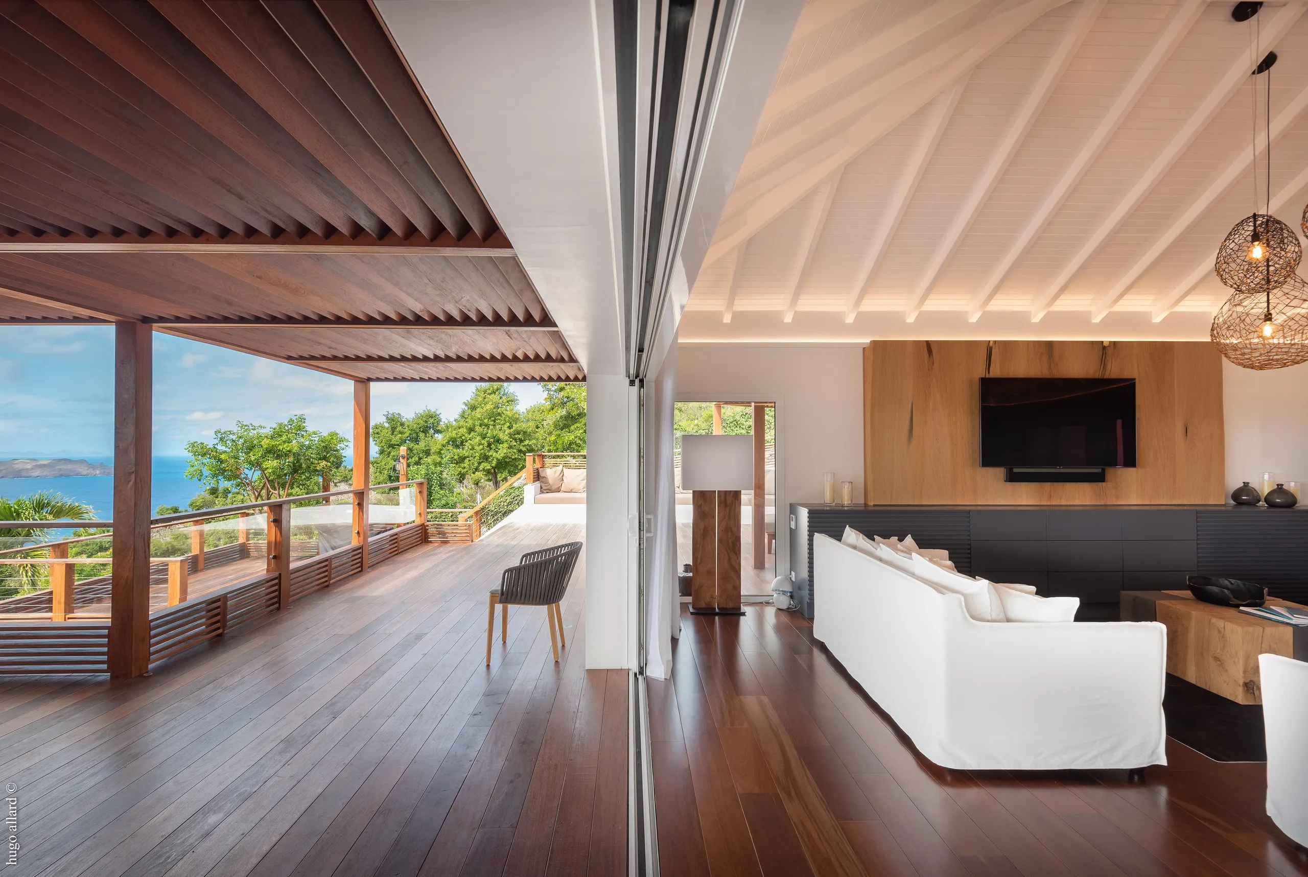 Majestic Paradise Villa with Private Pool and Panoramic Ocean Views — photograph 4