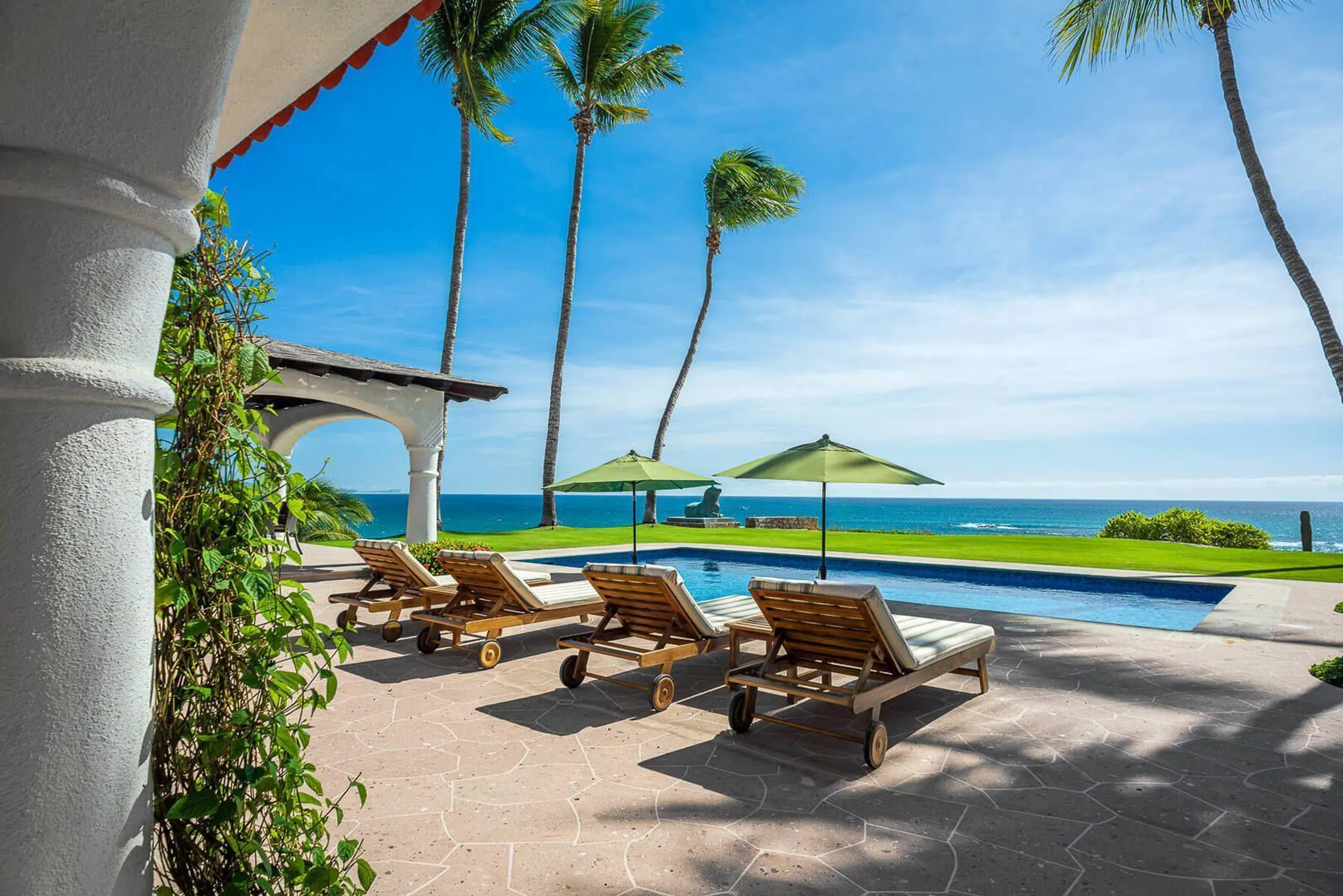 Impressive Palmilla Norte Villa with Pool and Ocean Views; — photograph 9
